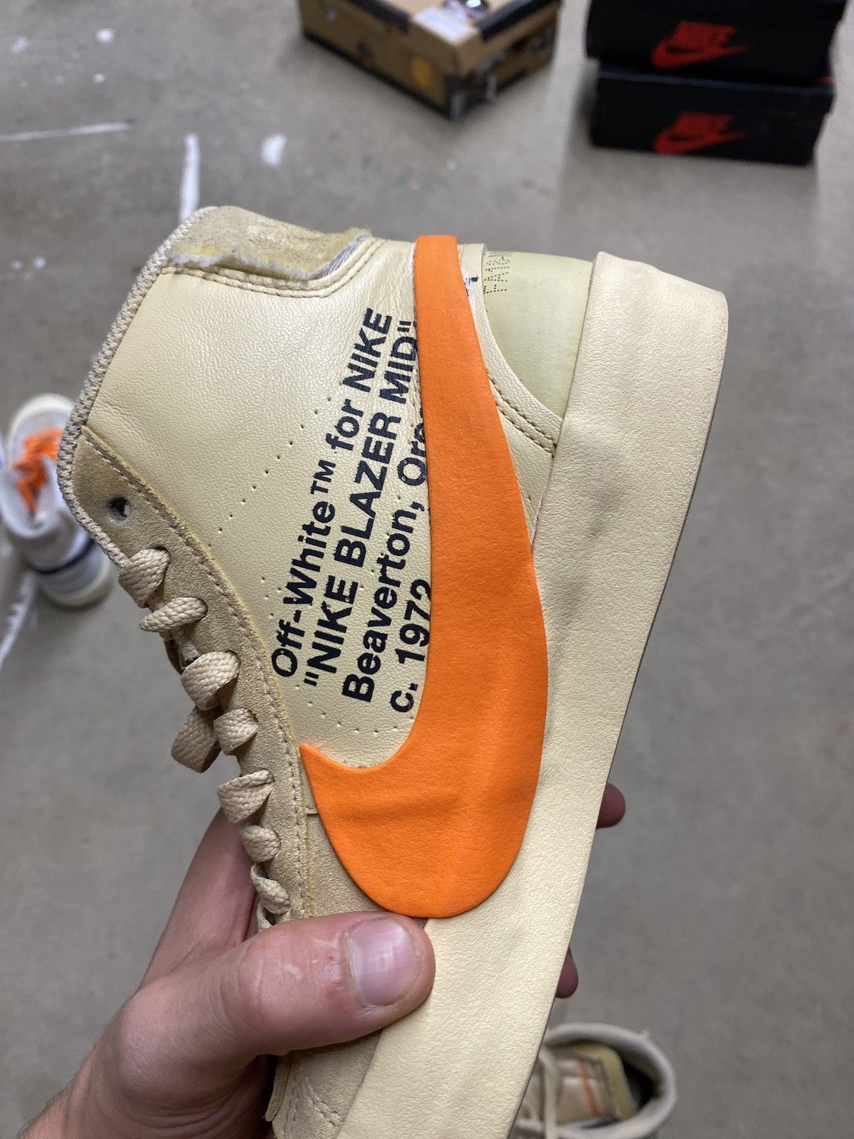 Nike × Off-White Off whi tee nike blazer hi All Hallows’ eve Size US 5 / EU 37 - 7 Thumbnail