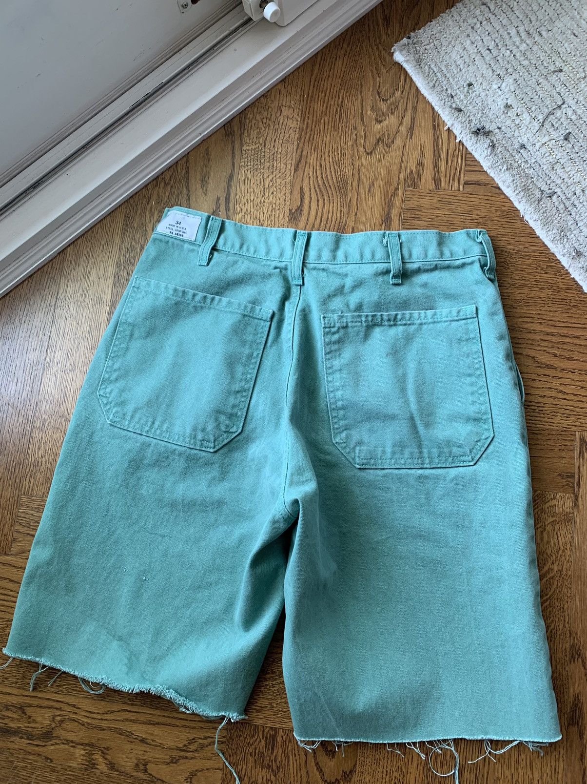 Carhartt × Vintage Vintage Cutoff Work Shorts Mint 90s Canvas Workwear Raw Jort Size US 32 / EU 48 - 13 Thumbnail