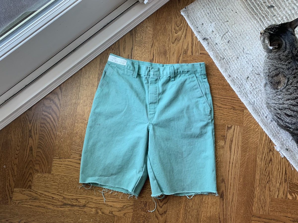 Carhartt × Vintage Vintage Cutoff Work Shorts Mint 90s Canvas Workwear Raw Jort Size US 32 / EU 48 - 15 Thumbnail
