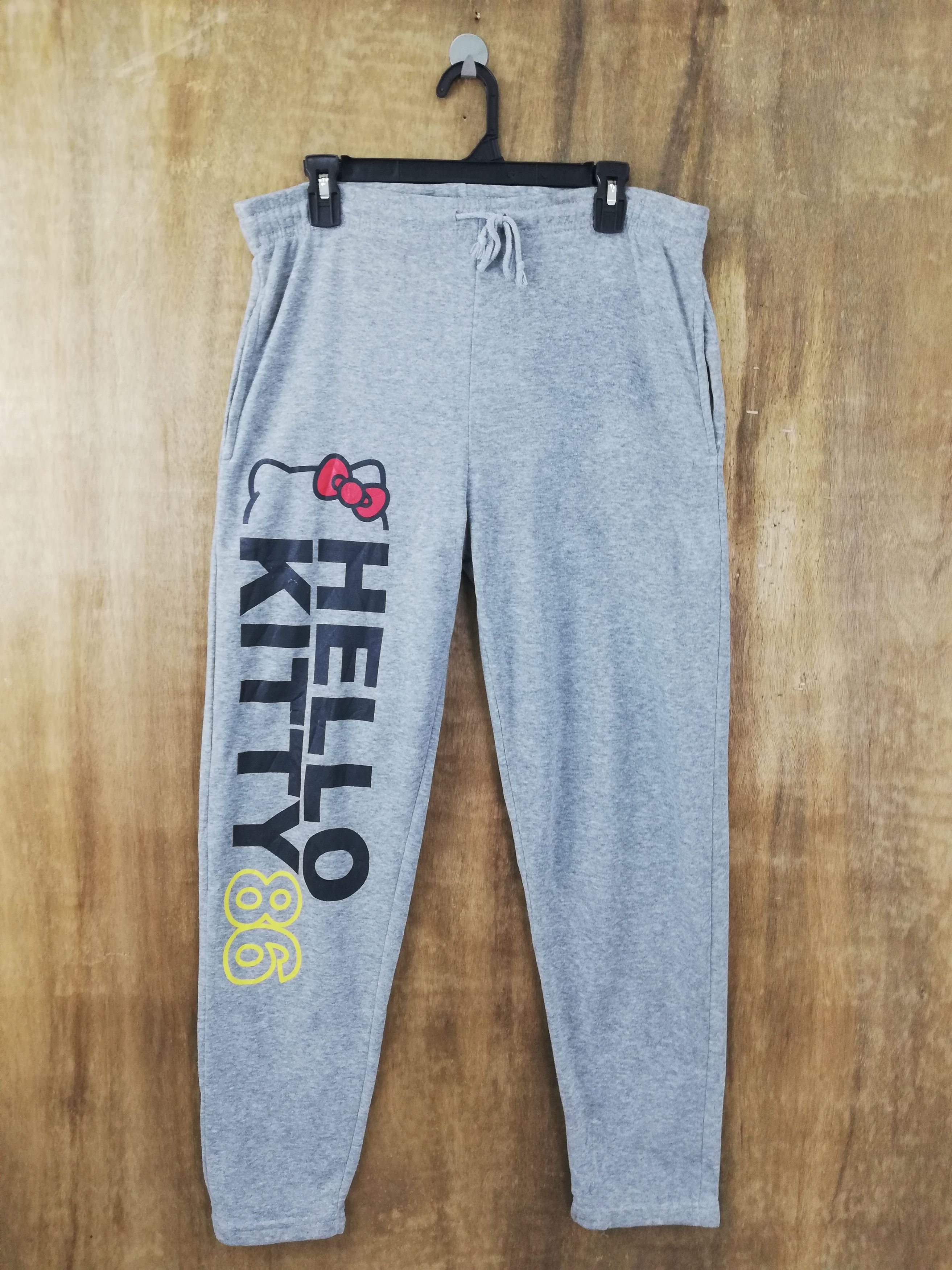💥VINTAGE HELLO KITTY 86 Big Fonts SweatPants #0616💥
