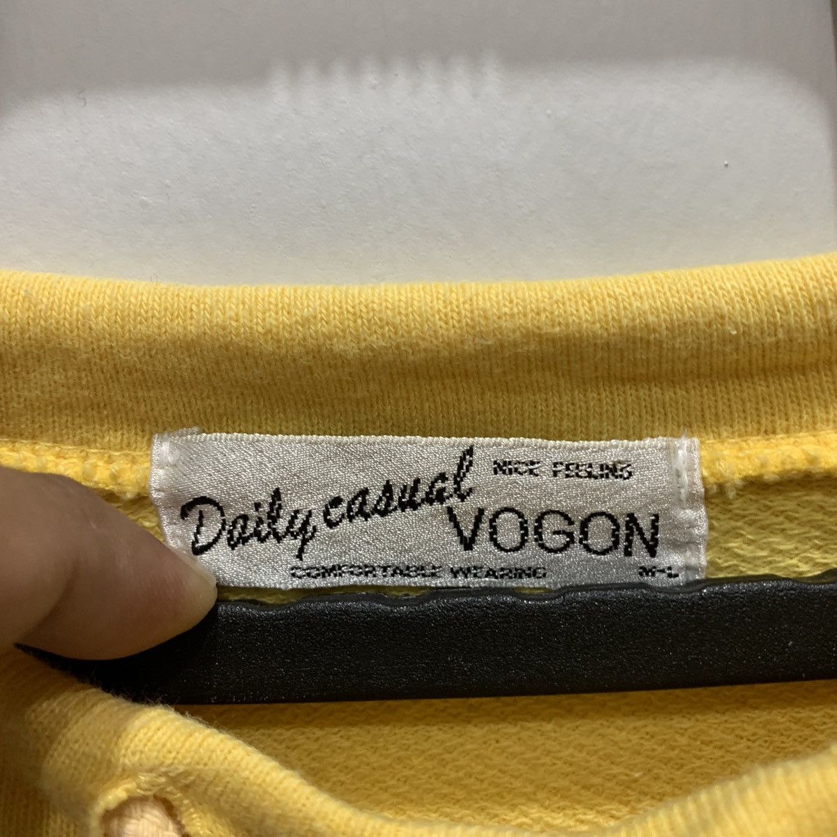 Other VOGON Sleeveless Size M-L Fit M Size US M / EU 48-50 / 2 - 5 Thumbnail