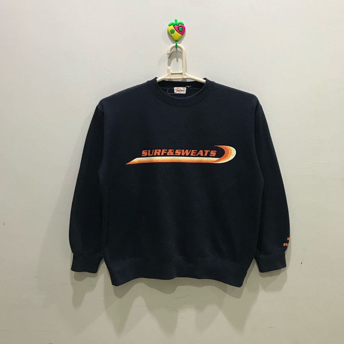 Vintage SURF & SWEATS Sweatshirt Size L surfing brand Size US L / EU 52-54 / 3 - 1 Thumbnail