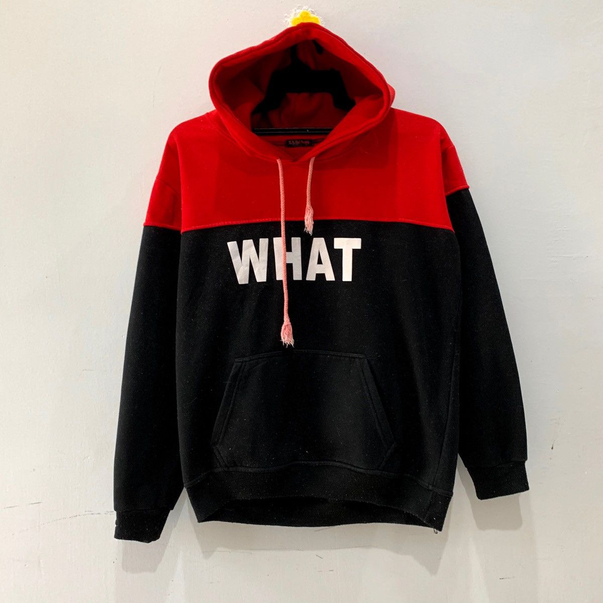 FEI YANG Hoodie Size 2XL Fits L