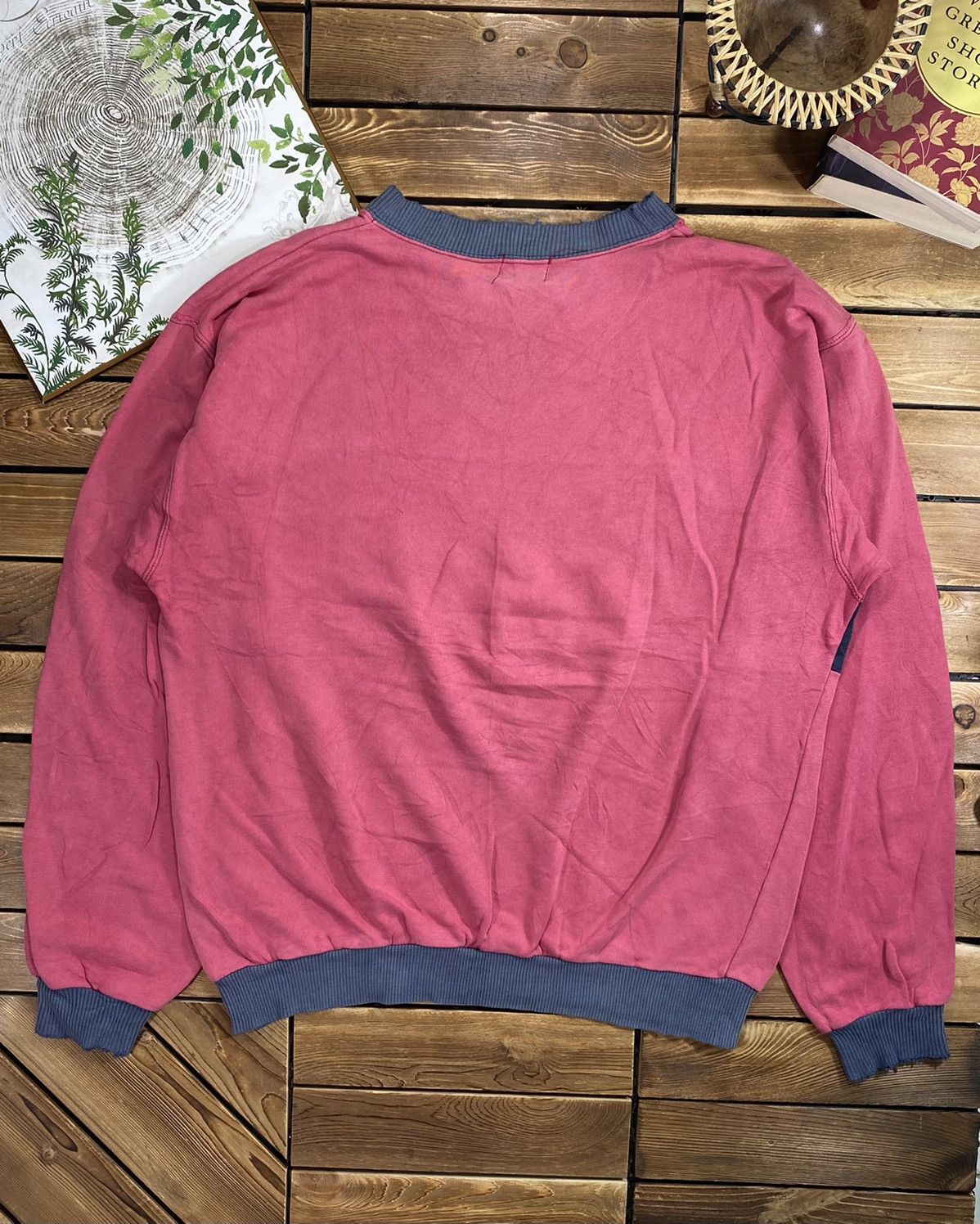 Japanese Brand × Vintage Vintage BVD Distressed Nicely faded Sweatshirt Big Logo L Size US L / EU 52-54 / 3 - 9 Thumbnail