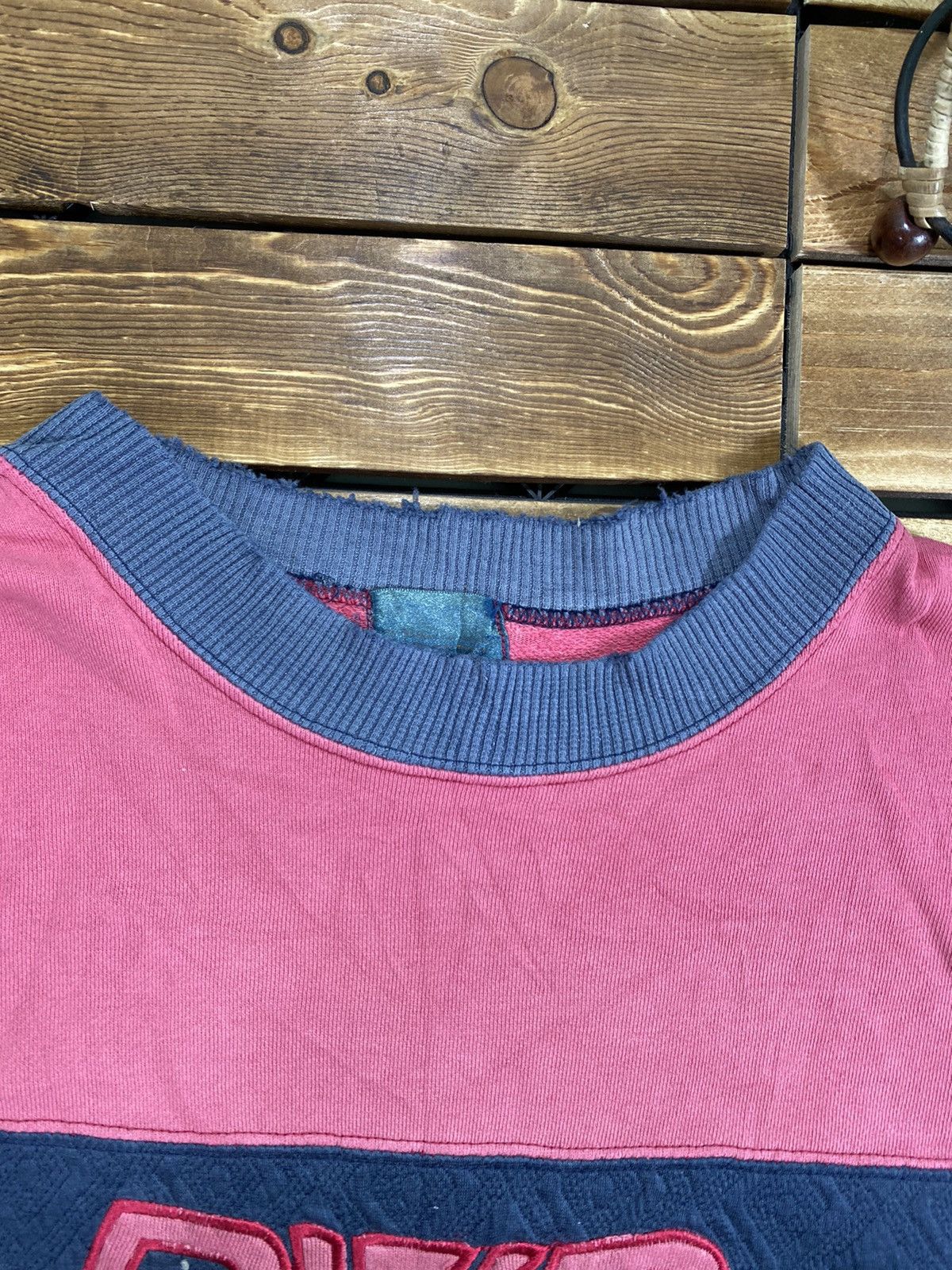 Japanese Brand × Vintage Vintage BVD Distressed Nicely faded Sweatshirt Big Logo L Size US L / EU 52-54 / 3 - 6 Thumbnail