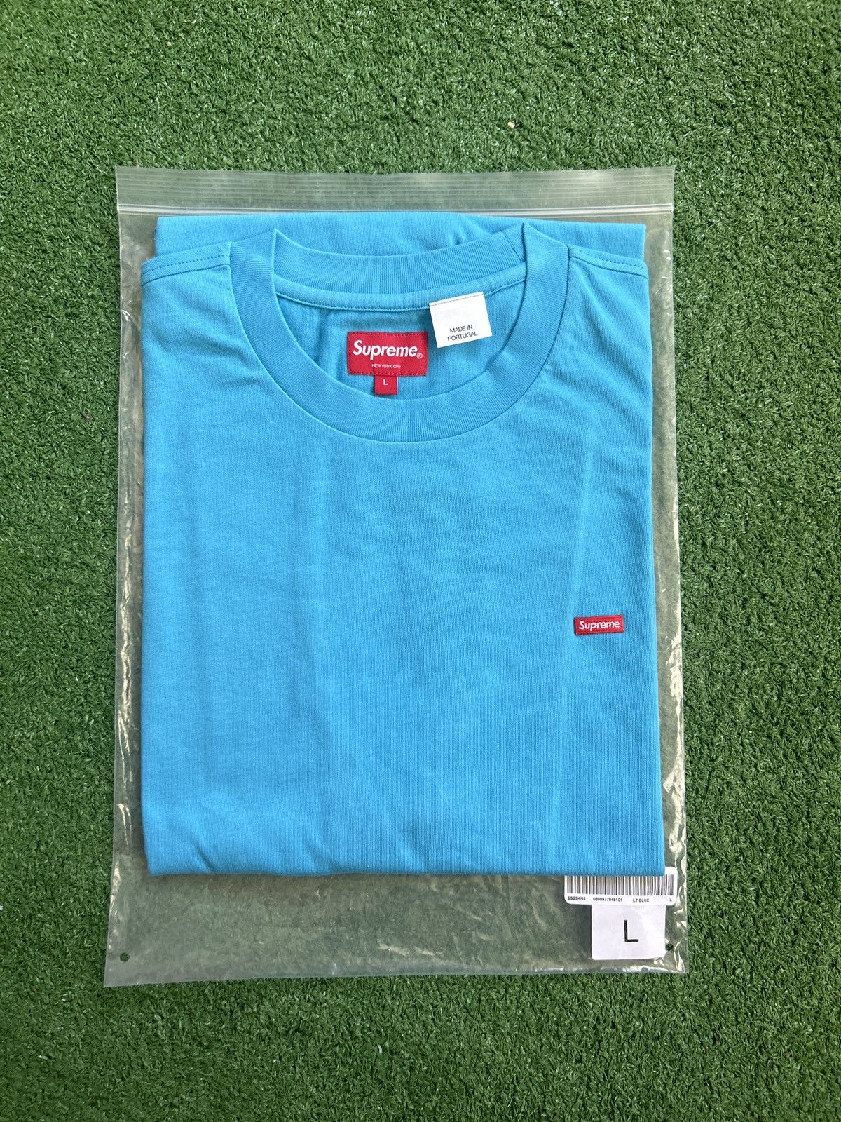 L Supreme Small Box Logo Tee Light Blue