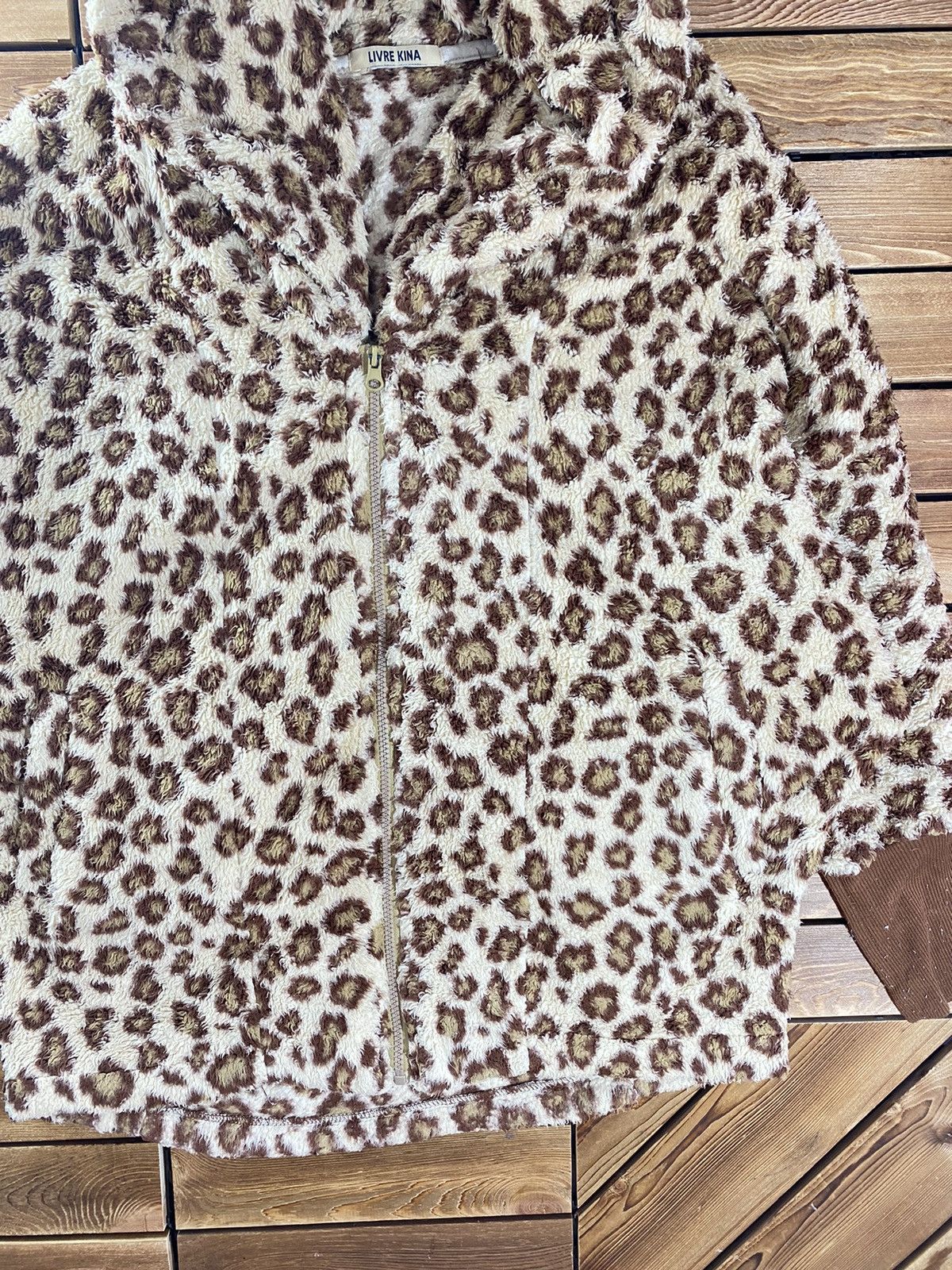 Japanese Brand × Vintage Vintage Leopard Livre Kina Fleece with Hoodie Size L Size L / US 10 / IT 46 - 3 Thumbnail