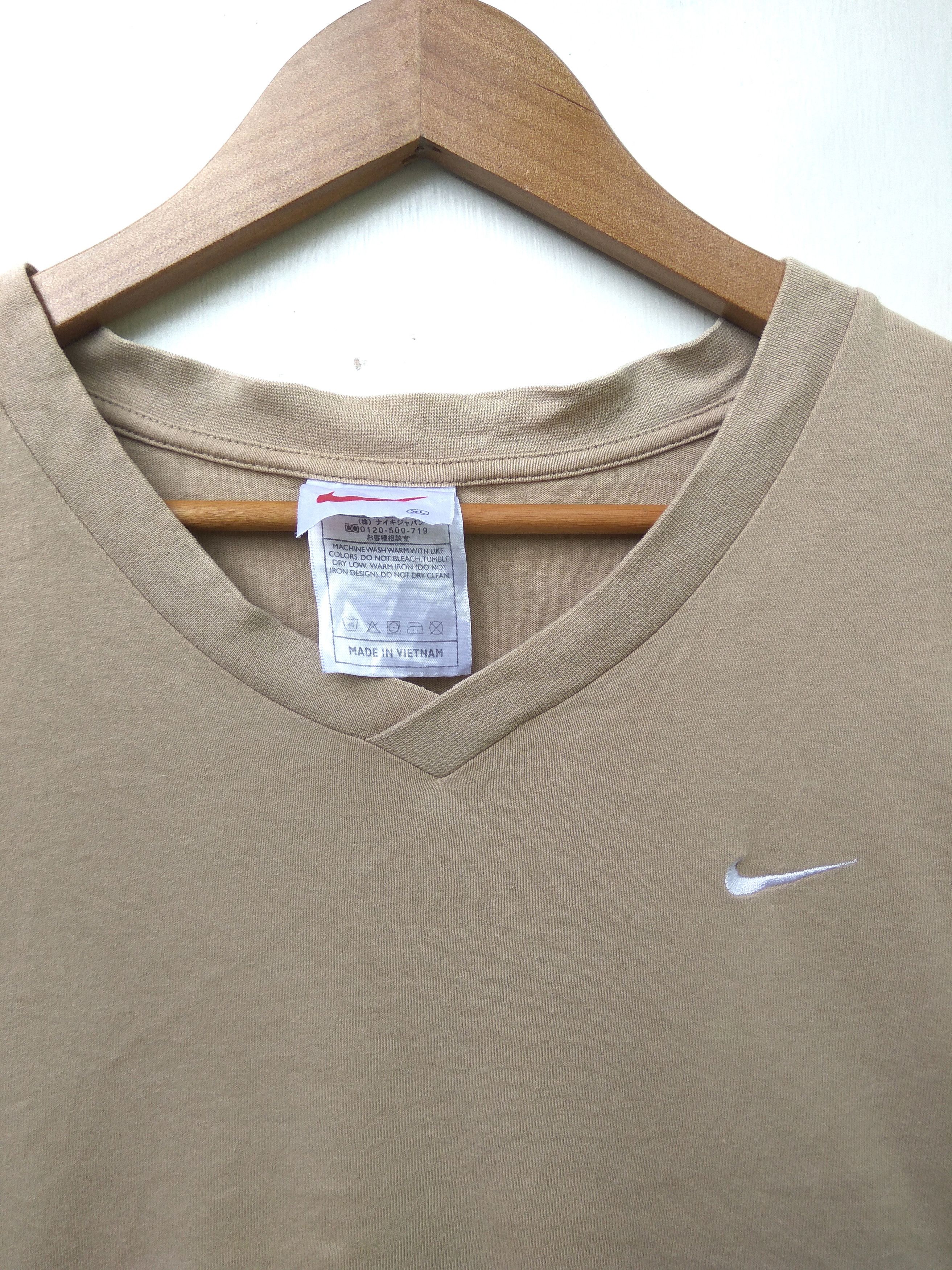 Vintage 90s Vintage NIKE T shirt small logo