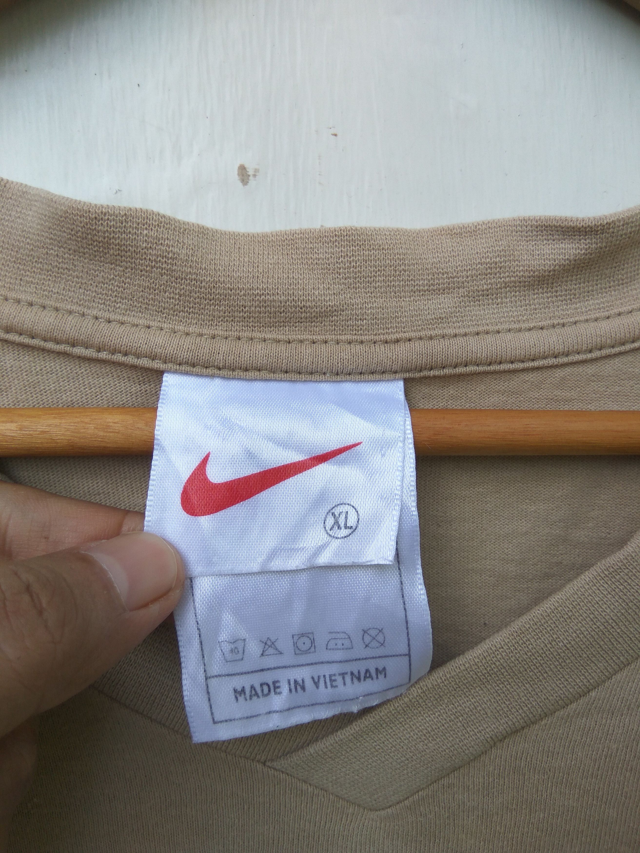 Nike × Nike ACG × Vintage Vintage 90s Vintage NIKE T shirt small logo Size US L / EU 52-54 / 3 - 4 Thumbnail