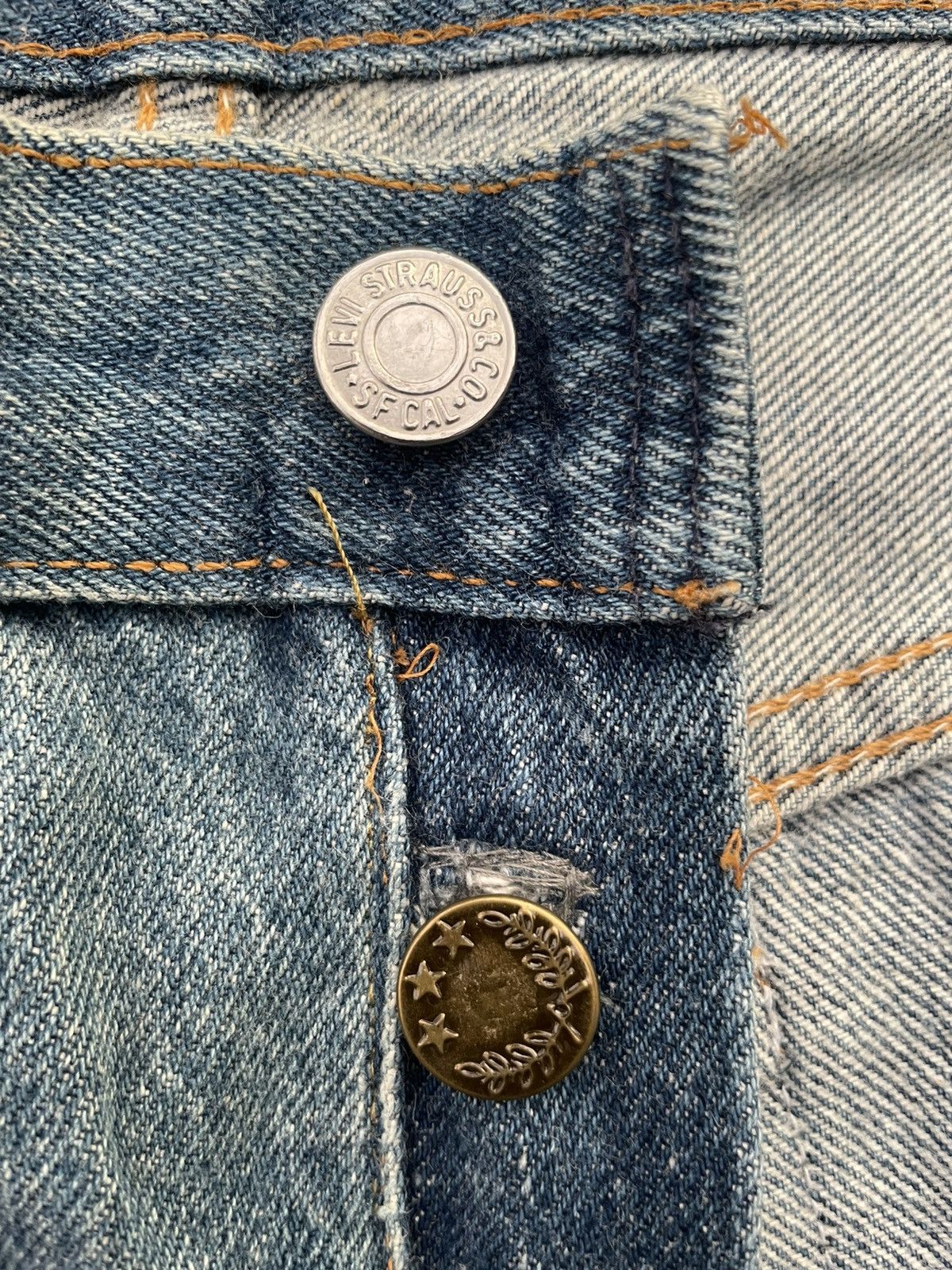 Levi's Vintage Levi’s 501 1994 Usa Aging Wash Denim Size US 36 / EU 52 - 15 Thumbnail