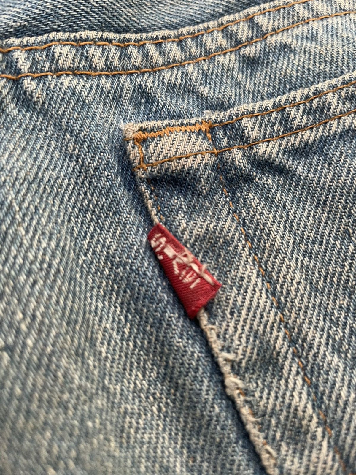 Levi's Vintage Levi’s 501 1994 Usa Aging Wash Denim Size US 36 / EU 52 - 9 Thumbnail