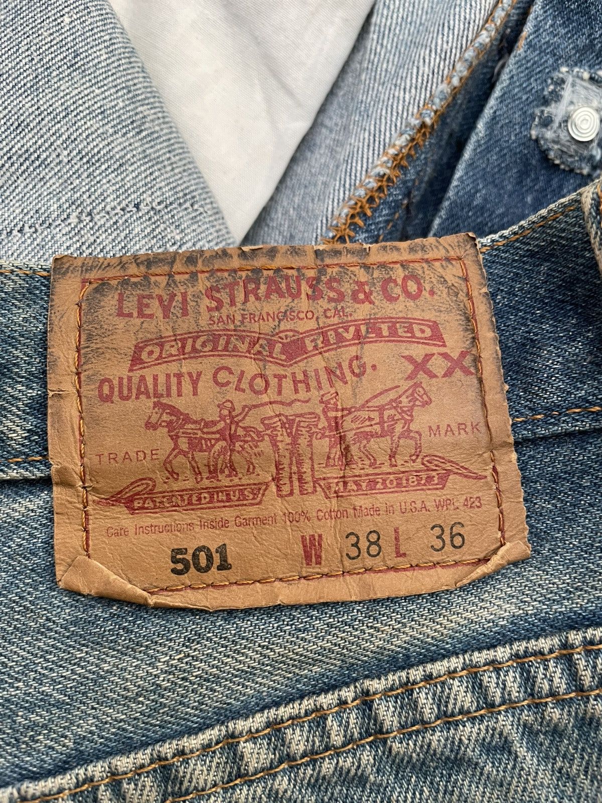 Levi's Vintage Levi’s 501 1994 Usa Aging Wash Denim Size US 36 / EU 52 - 8 Thumbnail
