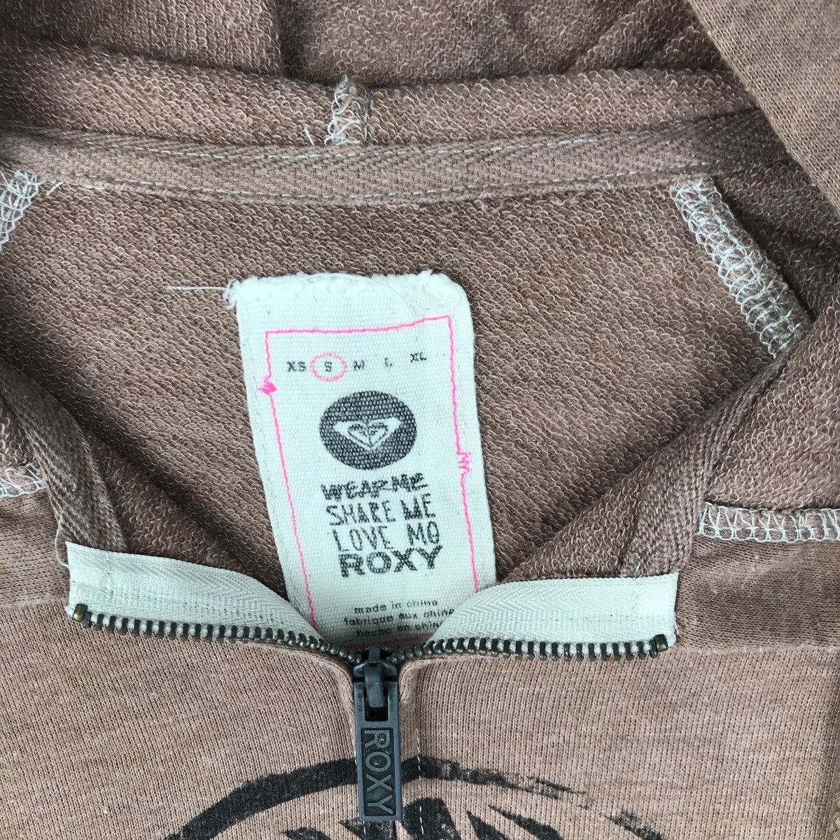 Other Roxy Big logo spell out nice design Streetwear Size US XS / EU 42 / 0 - 4 Thumbnail