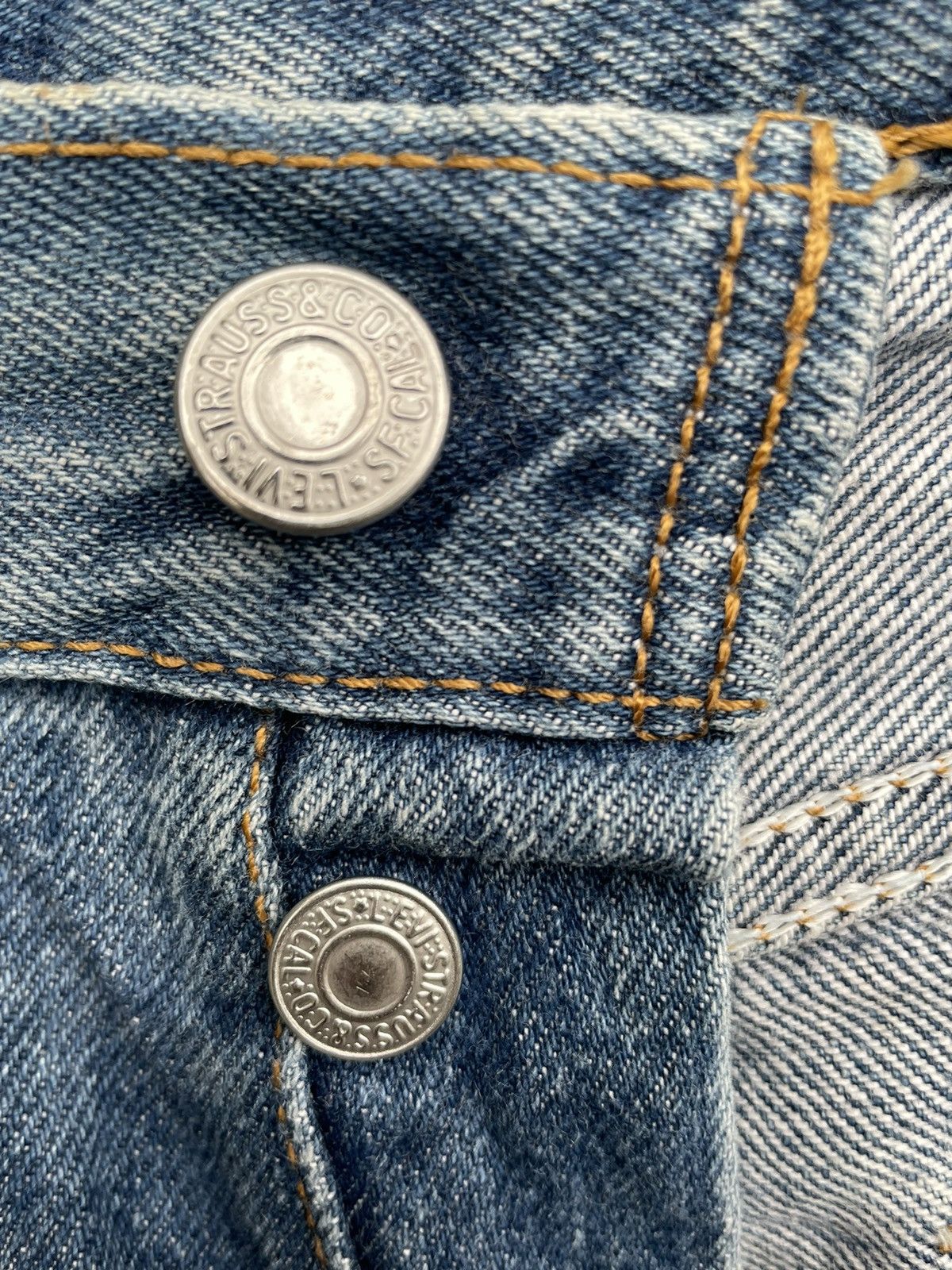 Levi's Vintage 1997 Levis 501 e UK Distressed Denim Size US 30 / EU 46 - 20 Thumbnail