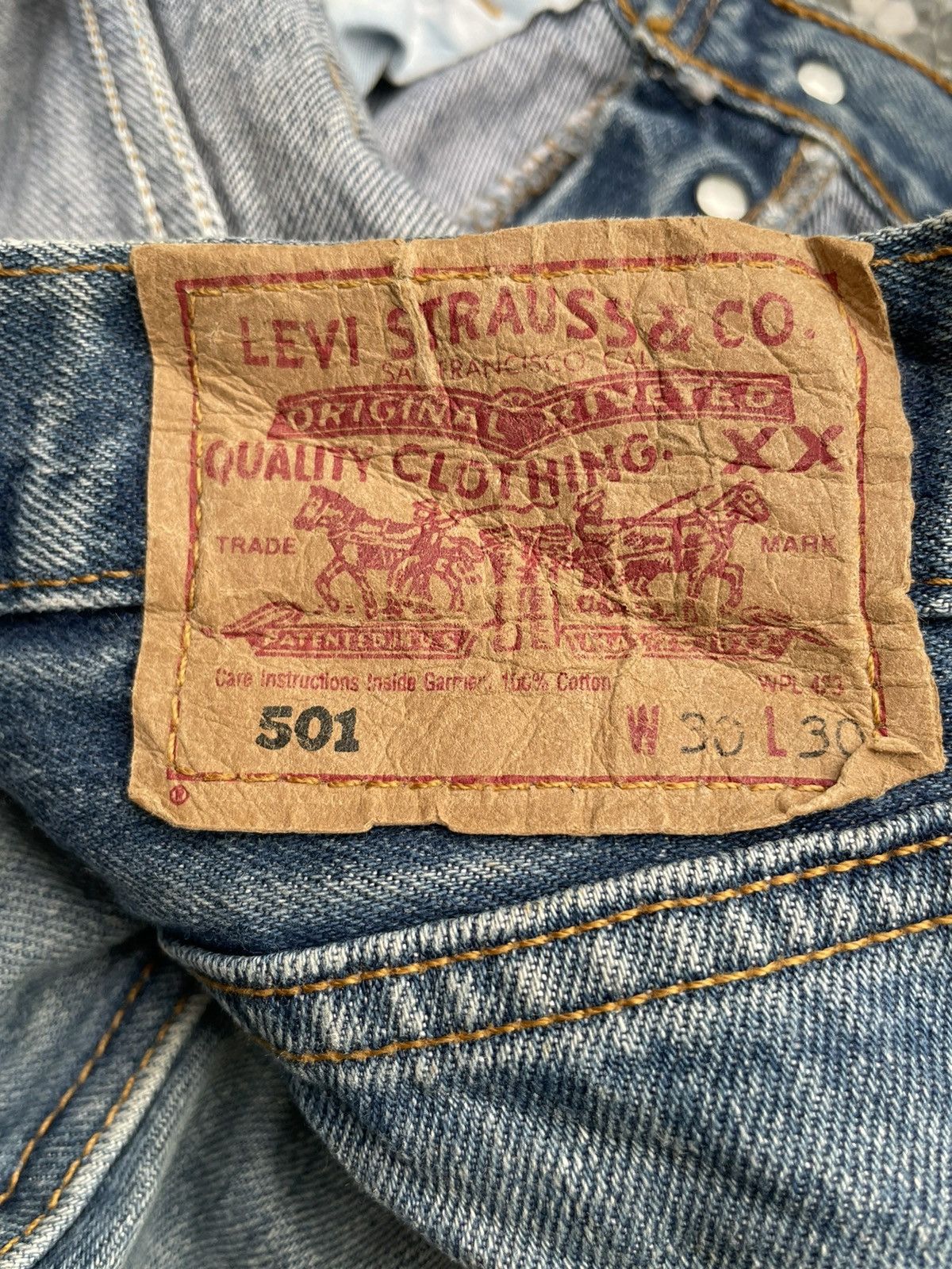 Levi's Vintage 1997 Levis 501 e UK Distressed Denim Size US 30 / EU 46 - 14 Thumbnail