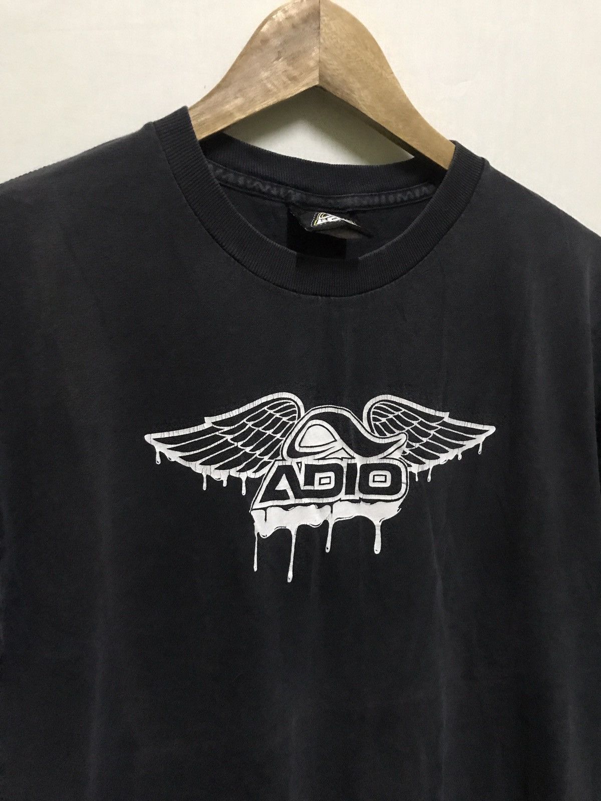 Santa Cruz Skateboards Vintage Adio Sun Faded Thrashed Size US M / EU 48-50 / 2 - 2 Thumbnail