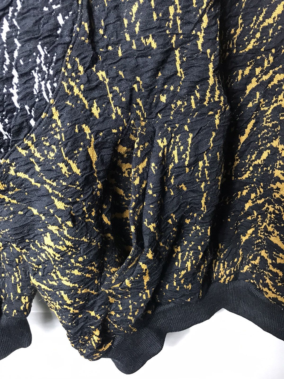 Japanese Brand Sweatshirt Tiger Stripes Two Pocket Size US L / EU 52-54 / 3 - 7 Thumbnail