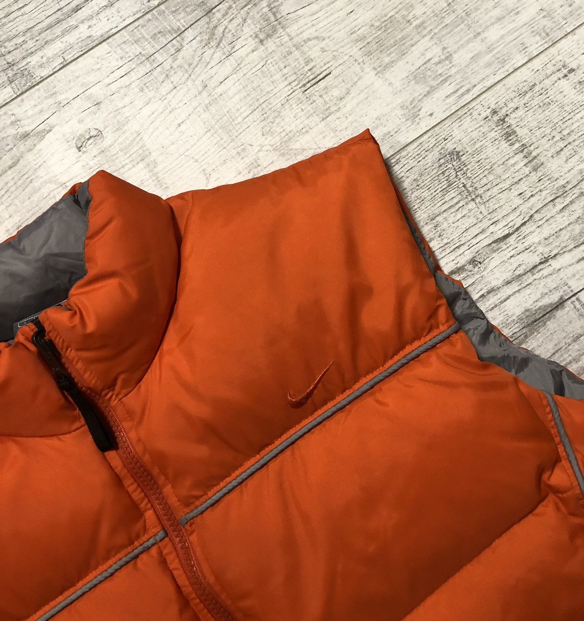Nike × Vintage Vintage Y2K Nike Nylon Drill Puffer Vest Jacket Size US S / EU 44-46 / 1 - 4 Thumbnail