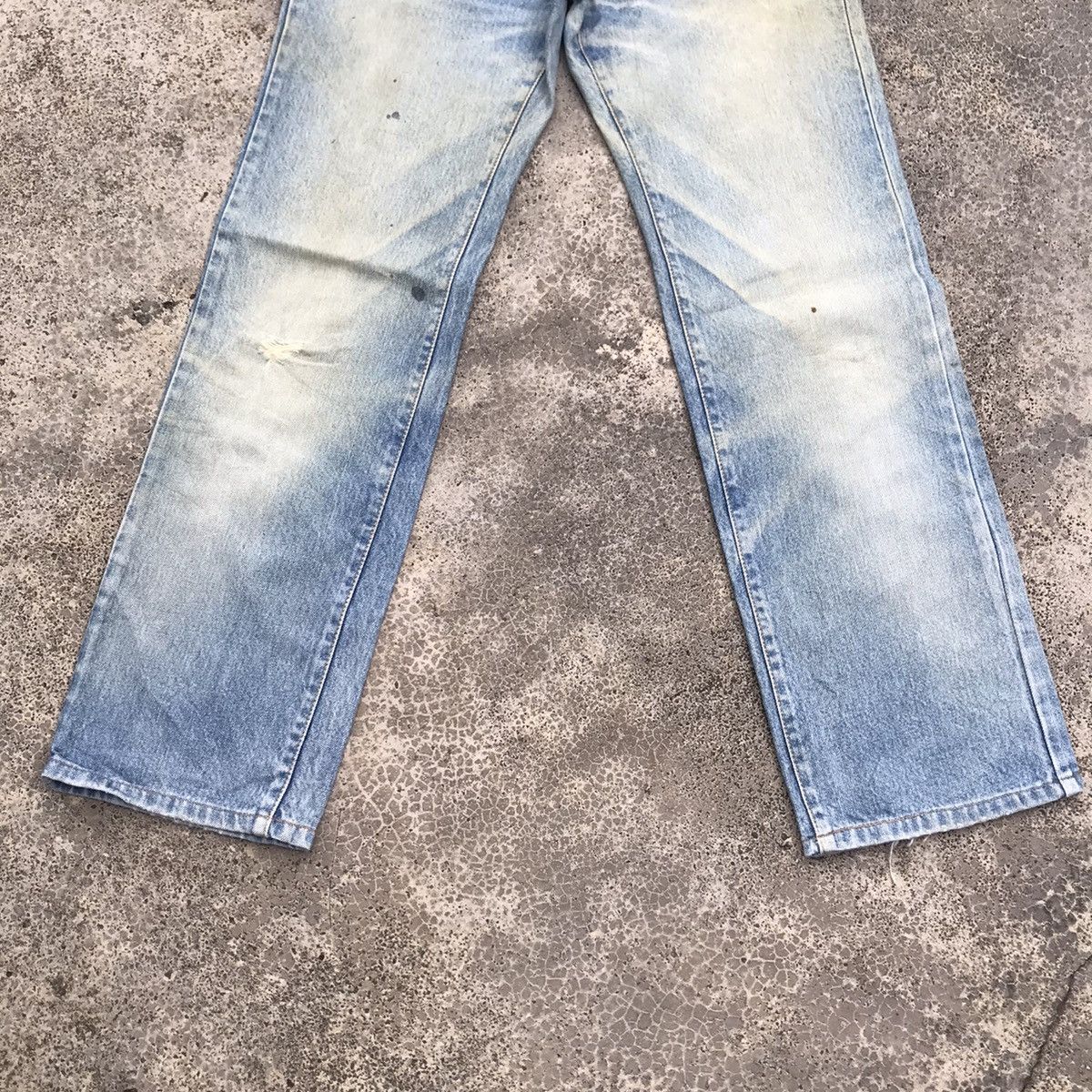 Japanese Brand Vintage Bison Distressed Denim Blue Wash Jeans Pants Size US 29 - 3 Thumbnail