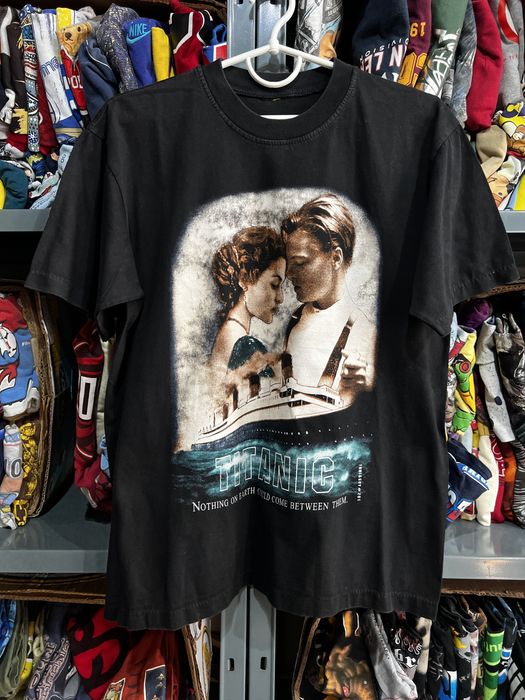 Vintage 90s Vintage Titanic Movie T Shirt Single Stitch size L
