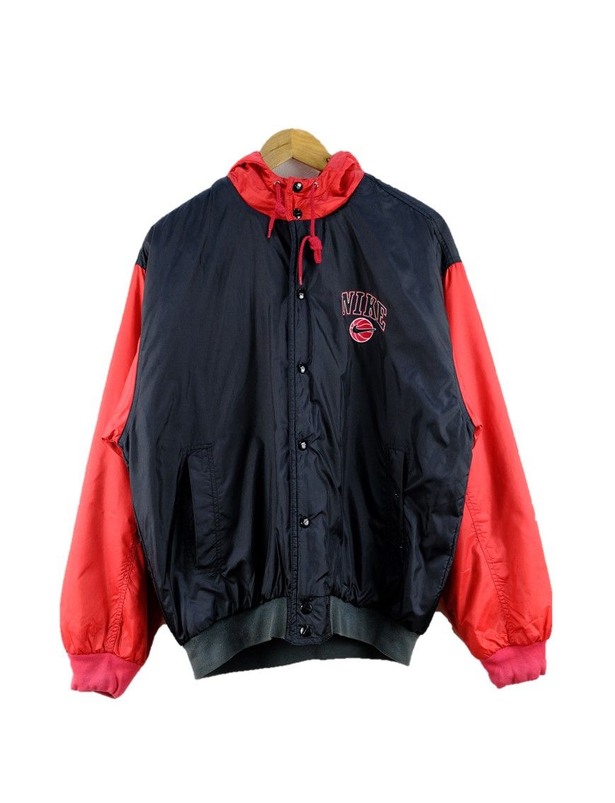 Nike Vintage Nike Basketball Hoodies Jacket Size US M / EU 48-50 / 2 - 1 Thumbnail