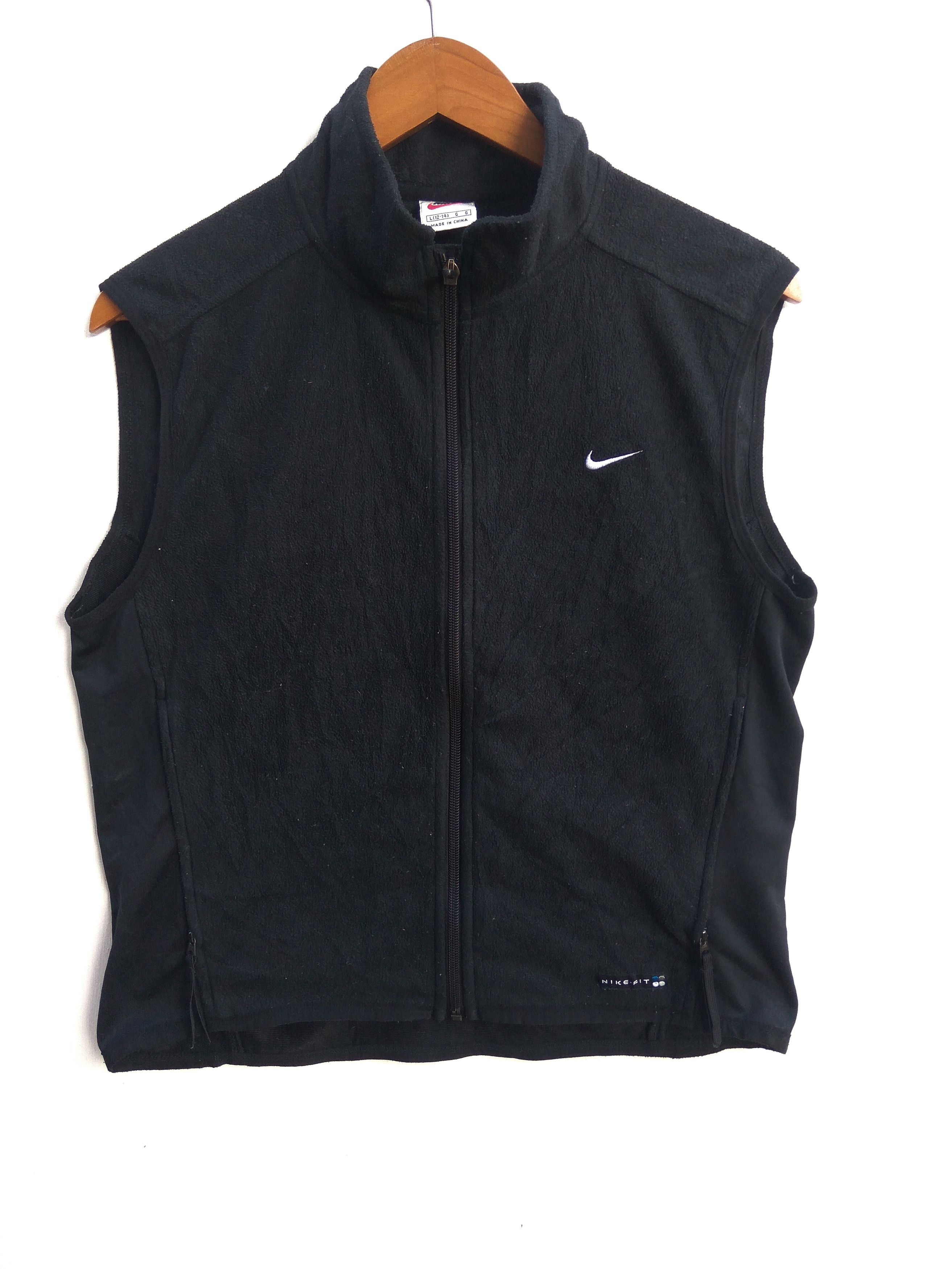 Nike Vintage Nike vest Nike fit small logo fleece Size US S / EU 44-46 / 1 - 1 Thumbnail