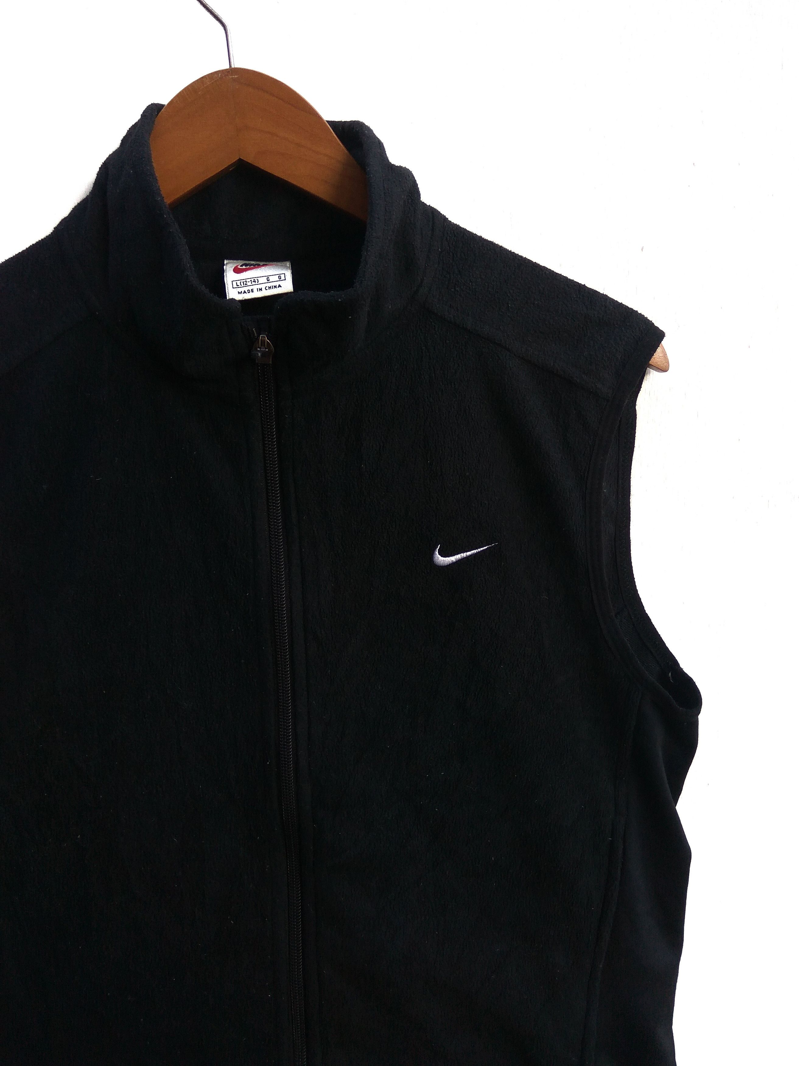Nike Vintage Nike vest Nike fit small logo fleece Size US S / EU 44-46 / 1 - 2 Thumbnail