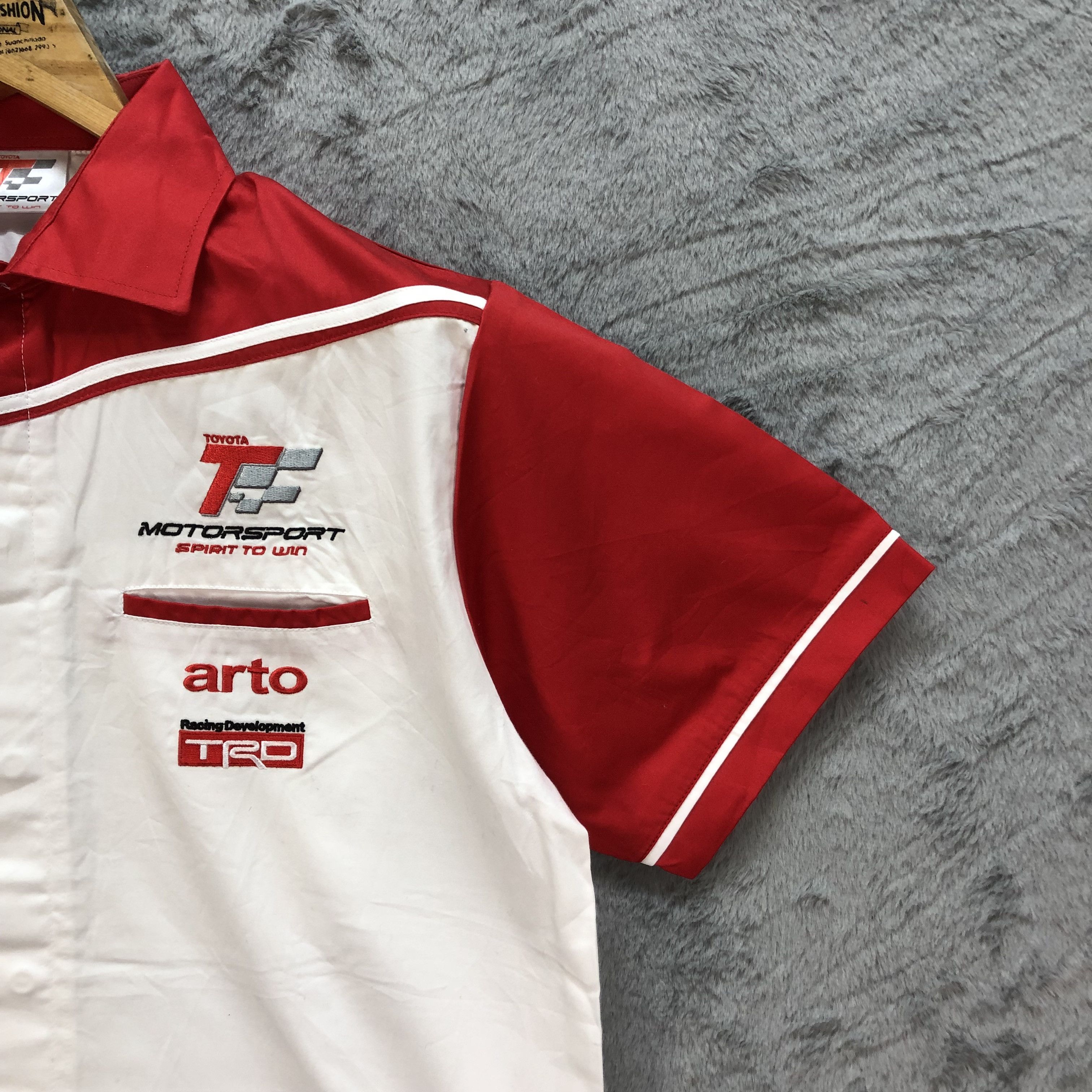Japanese Brand Toyota TRD Motorsport Uniform Button Ups Shirts #6086-44 Size US M / EU 48-50 / 2 - 7 Thumbnail