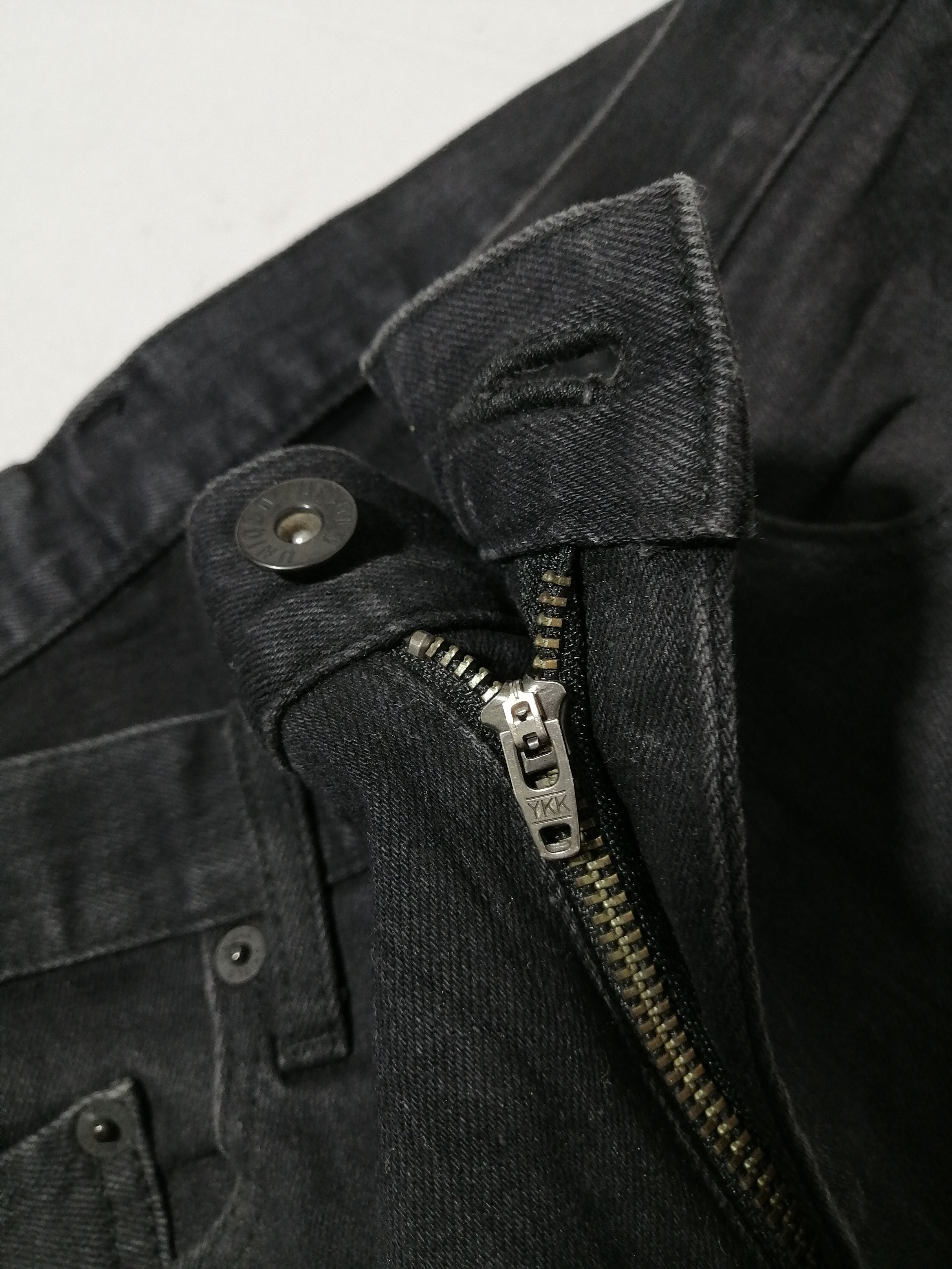 Uniqlo Uniqlo Selvedge Black Denim Jeans Size US 33 - 4 Thumbnail