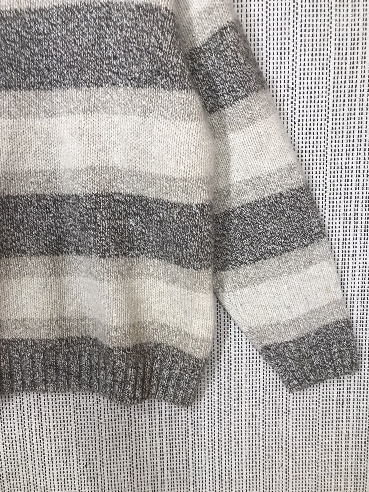 Alexander Julian ‼️COLOURS BY ALEXANDER JULIAN KNITWEAR STPIRE‼️ Size US L / EU 52-54 / 3 - 2 Thumbnail