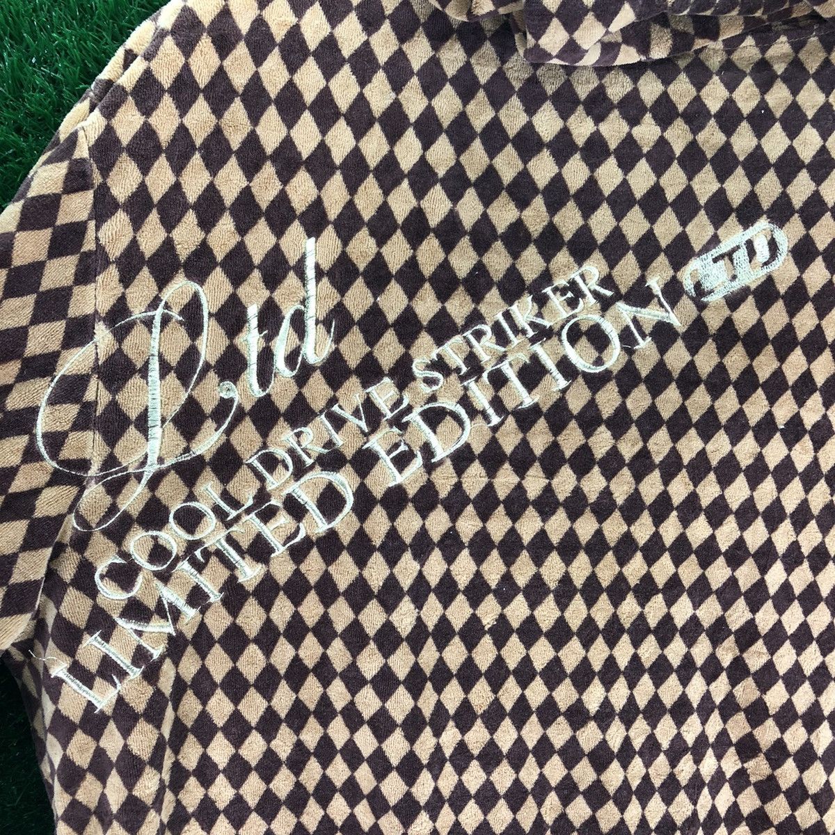 Japanese Brand Cool Drive Striker Full Diamond Checkered Embroidered Logo Size US L / EU 52-54 / 3 - 13 Thumbnail