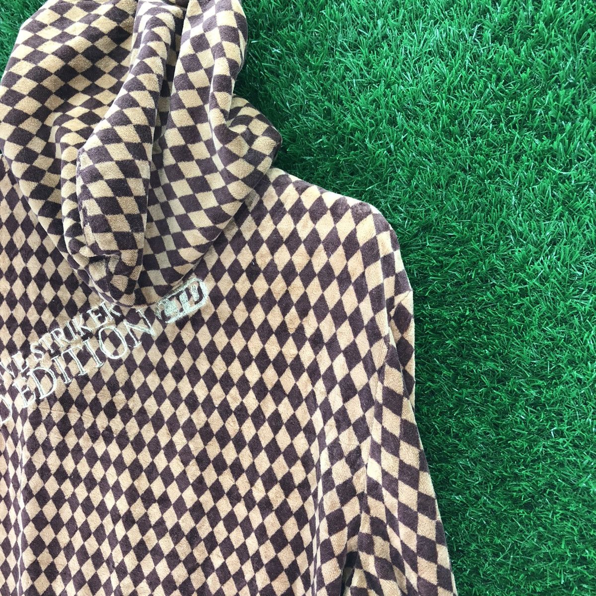 Japanese Brand Cool Drive Striker Full Diamond Checkered Embroidered Logo Size US L / EU 52-54 / 3 - 5 Thumbnail