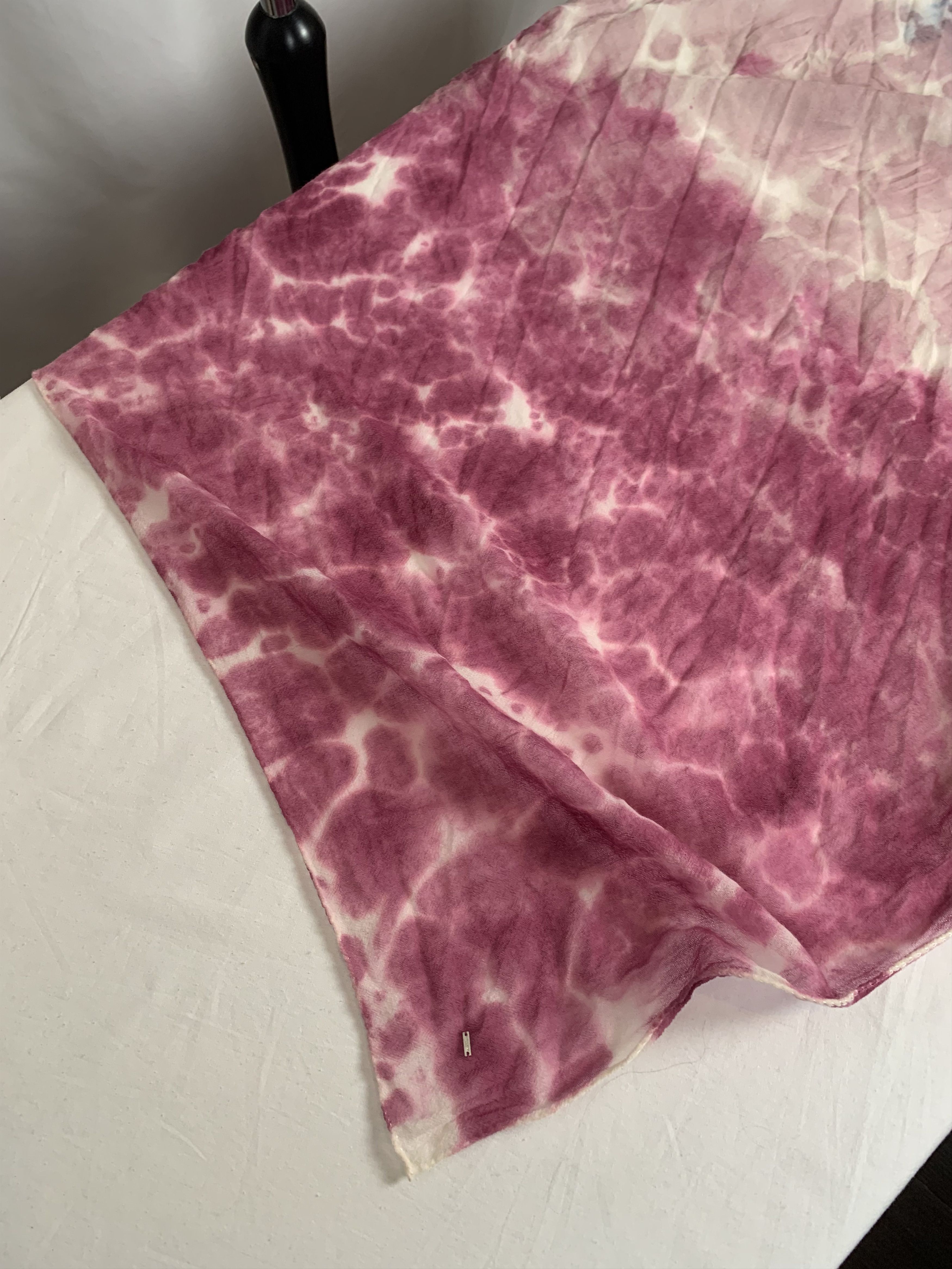 Saint Laurent Paris Pink & Blue Saint Laurent Scarf Size ONE SIZE - 4 Thumbnail