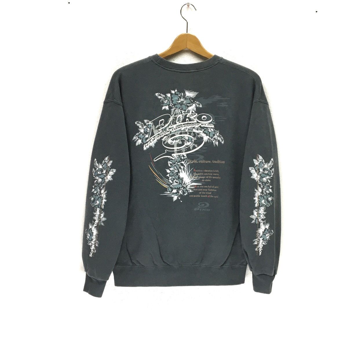 Sports Specialties PIKO SURF Crewneck Sukajan Design Sweatshirt Size US M / EU 48-50 / 2 - 1 Thumbnail