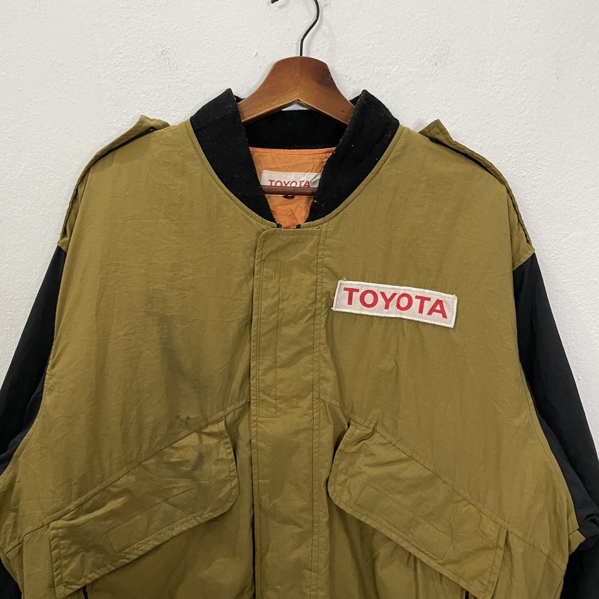Japanese Brand Vintage Toyota Big Logo Jacket Size US L / EU 52-54 / 3 - 10 Thumbnail