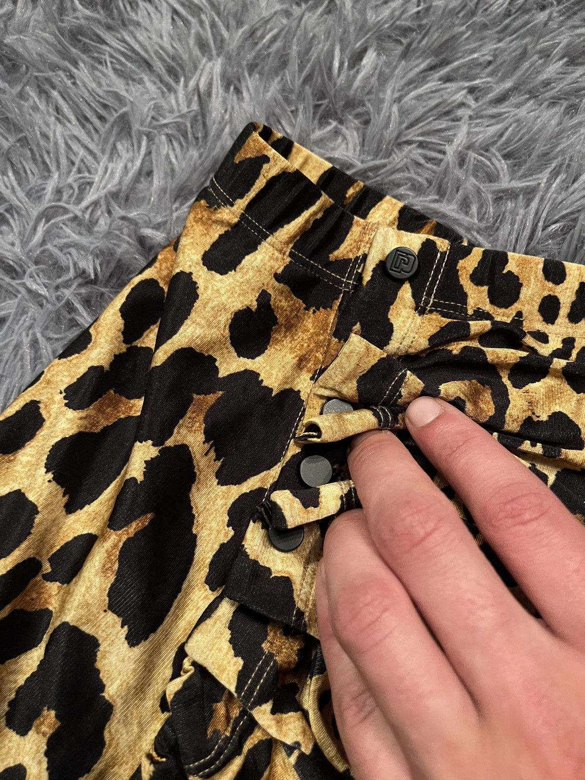 Designer × Paco Rabanne Paco Rabanne tiger leopard print skirt Size 26" / US 2 / IT 38 - 2 Thumbnail