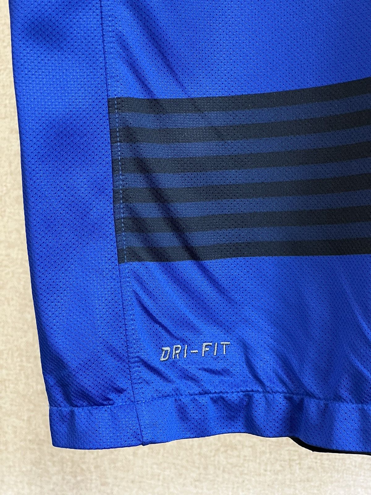Nike 2011-12 Nike Manchester United blue/black kit jersey Size US M / EU 48-50 / 2 - 8 Thumbnail
