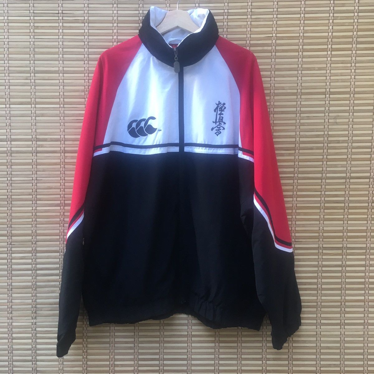 Canterbury of New Zealand Oversize Sweater