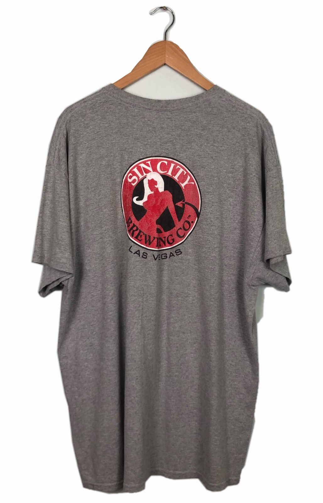 Vintage Sin City Brewing CO TM Las Vegas T-Shirt Size US XL / EU 56 / 4 - 1 Thumbnail
