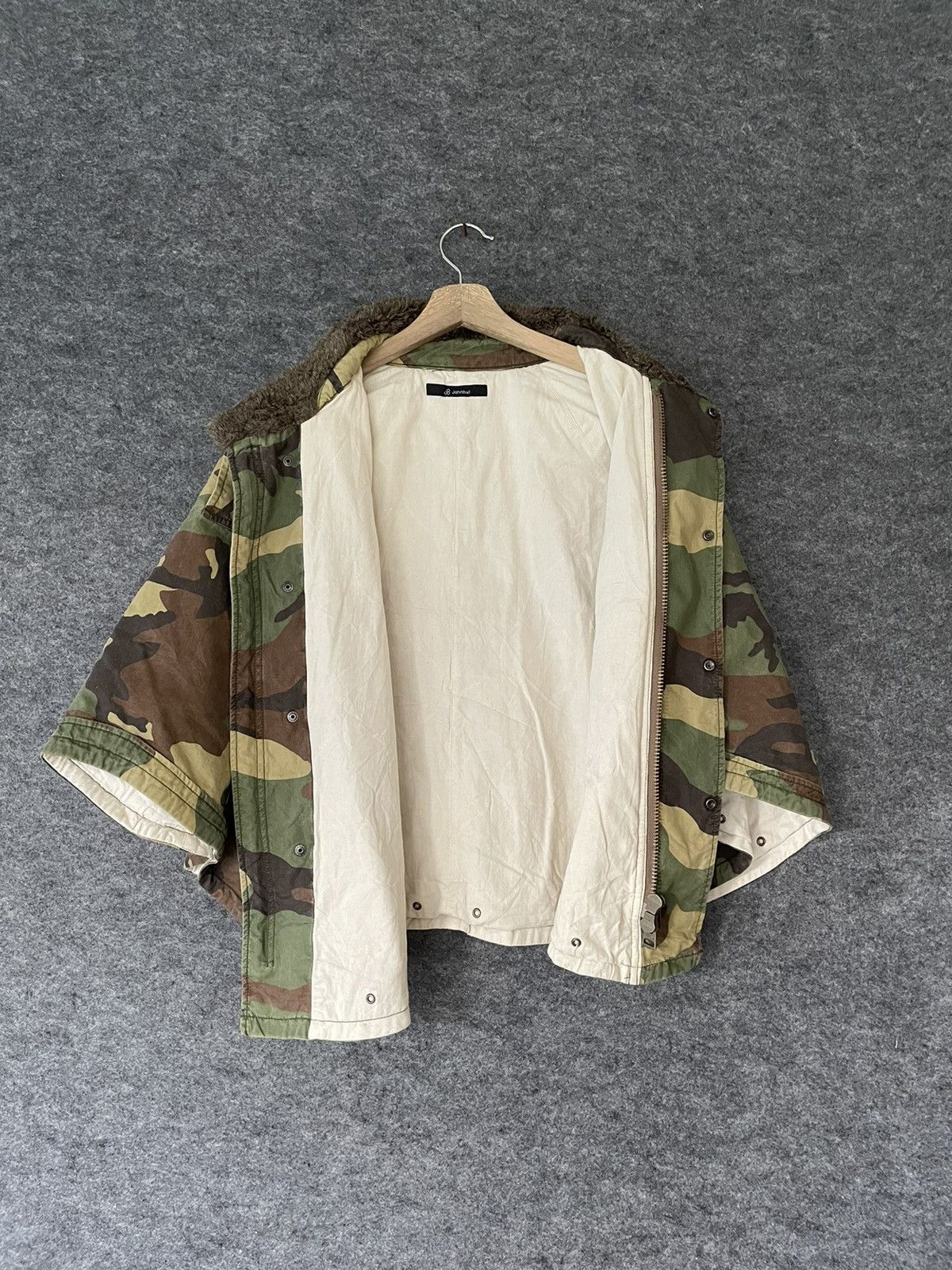 Johnbull JOHN BULL CAMO PONCHOS Size US S / EU 44-46 / 1 - 6 Thumbnail