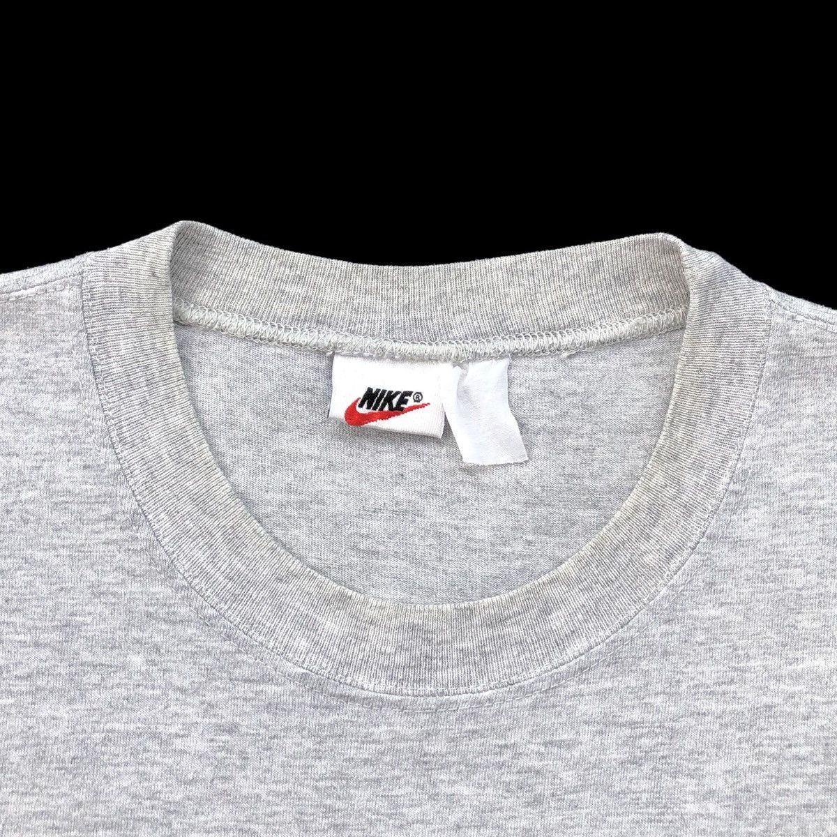Nike 🔥Vintage 90s Nike Big Swoosh JUST DO IT Tee Size US L / EU 52-54 / 3 - 10 Thumbnail