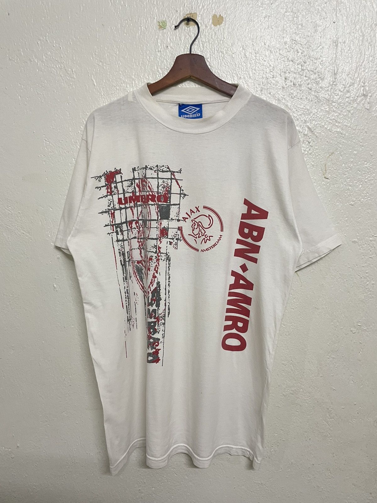 Umbro Vintage Umbro Ajax Amsterdam Tee Size US L / EU 52-54 / 3 - 1 Thumbnail