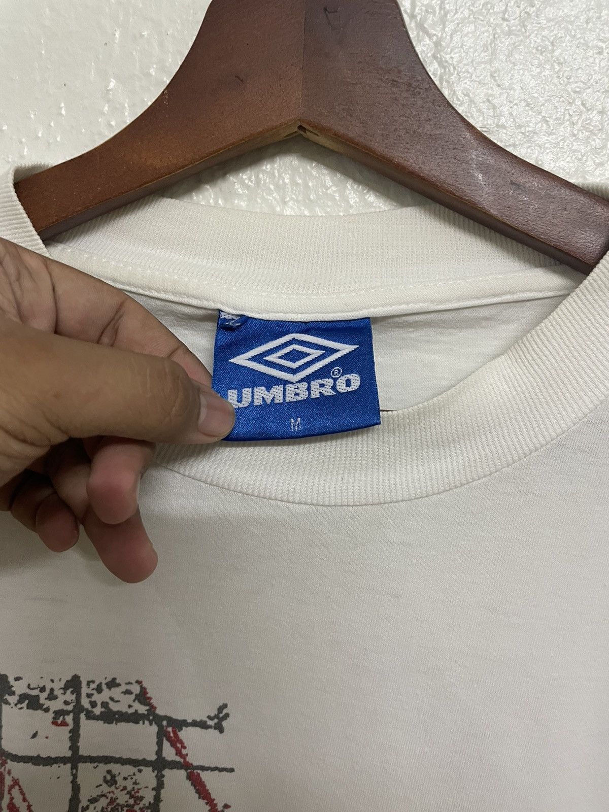 Umbro Vintage Umbro Ajax Amsterdam Tee Size US L / EU 52-54 / 3 - 4 Thumbnail