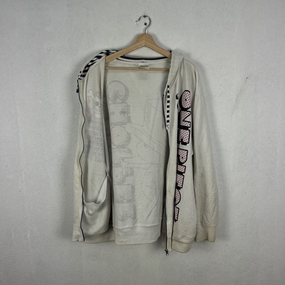 Cartoon Network VINTAGE ONE PIECE HOODIE JACKET BIG LOGO Size US XXL / EU 58 / 5 - 9 Thumbnail