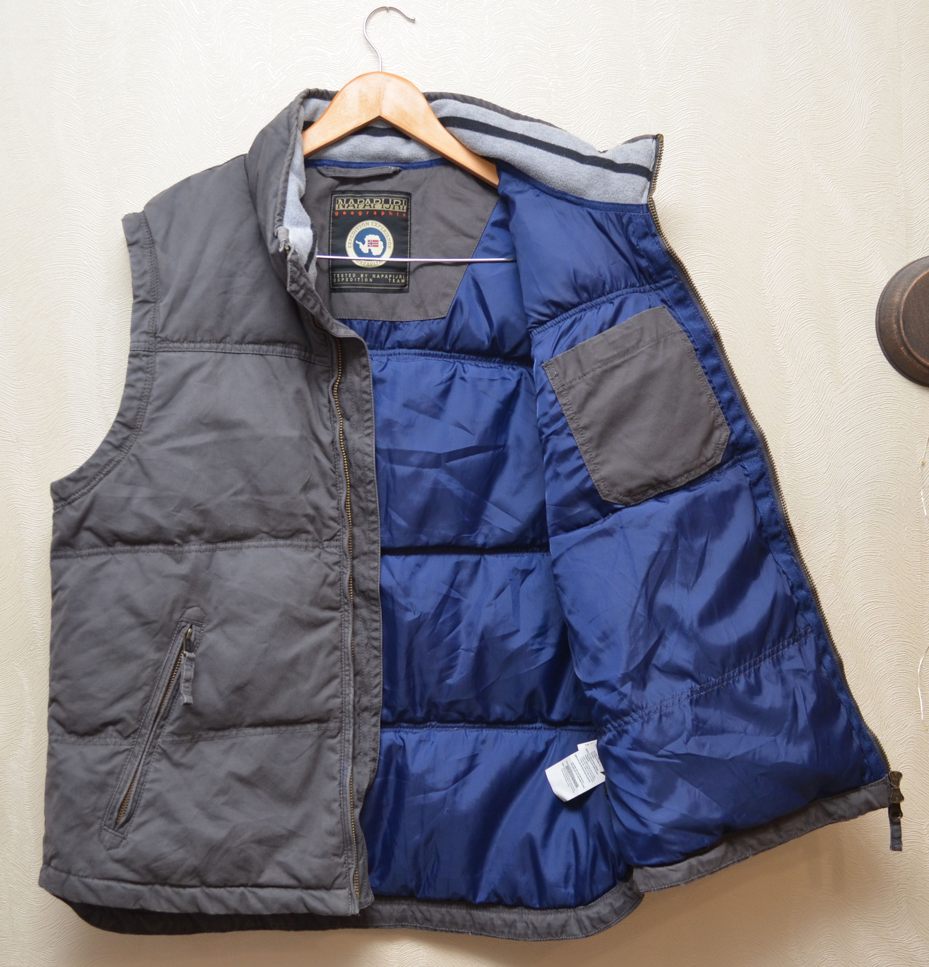 Designer × Napapijri Napapijri Anarctic Air Operation Down Vest Size XL Grey Size US XL / EU 56 / 4 - 6 Thumbnail