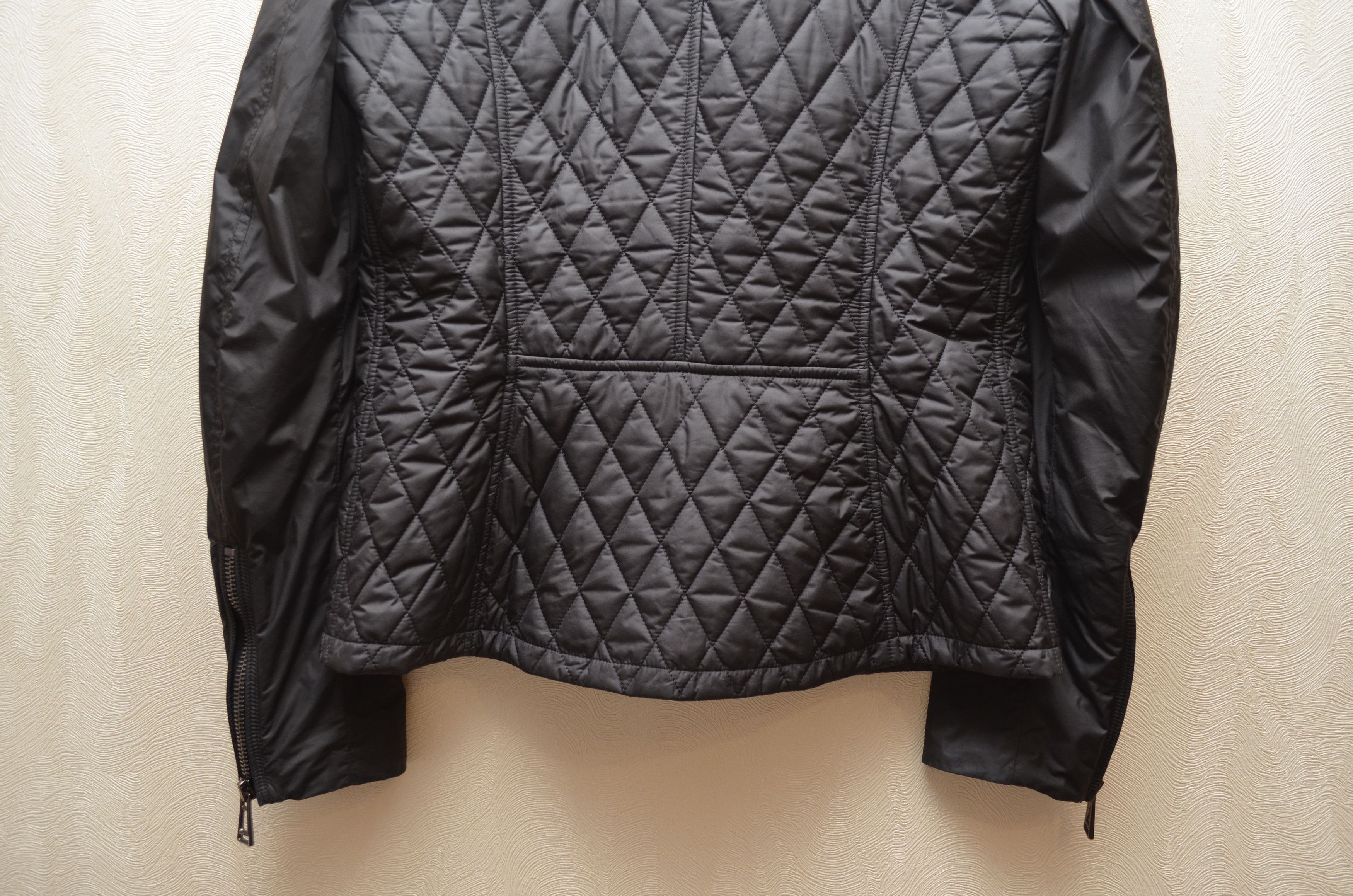 Belstaff BELSTAFF Ladies Quilted Biker Style Jacket sz IT 48 P2P 19" Size XL / US 12-14 / IT 48-50 - 11 Thumbnail