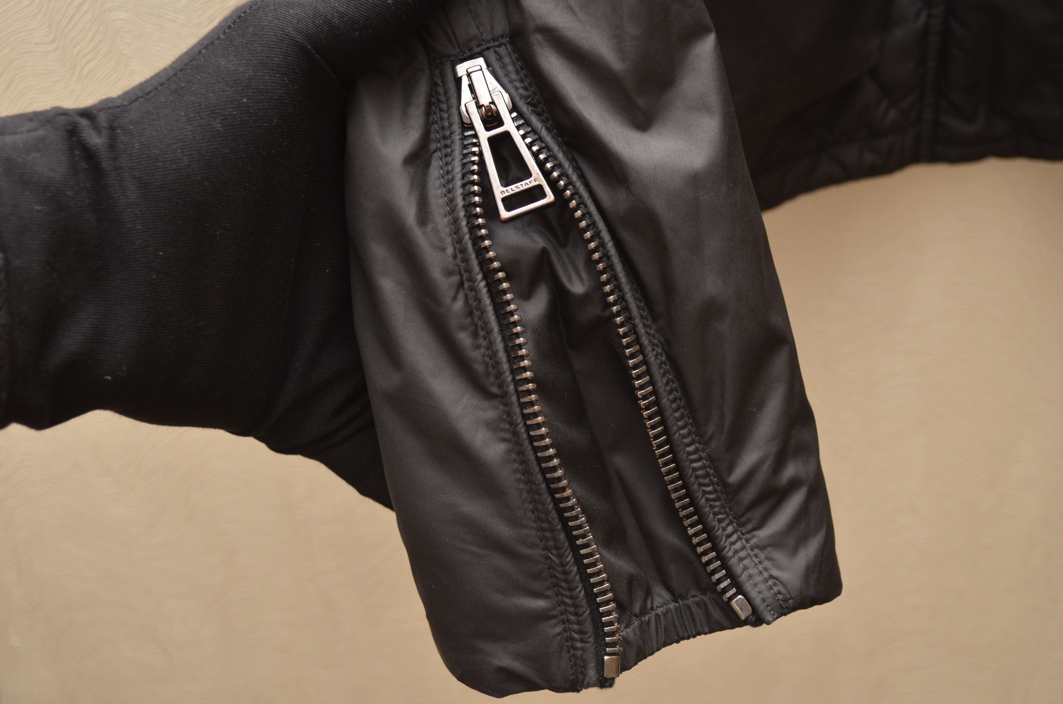Belstaff BELSTAFF Ladies Quilted Biker Style Jacket sz IT 48 P2P 19" Size XL / US 12-14 / IT 48-50 - 8 Thumbnail