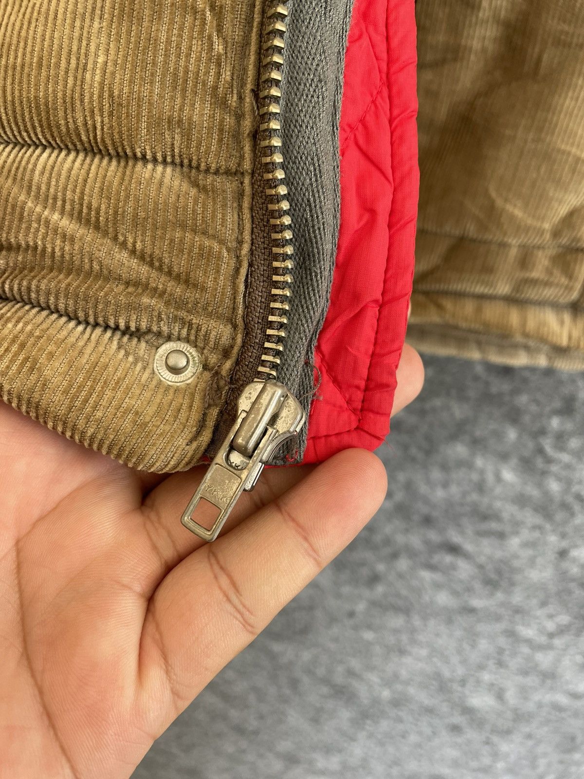 Stussy STUSSY CORDUROY QUILTED JACKET Size US M / EU 48-50 / 2 - 10 Thumbnail