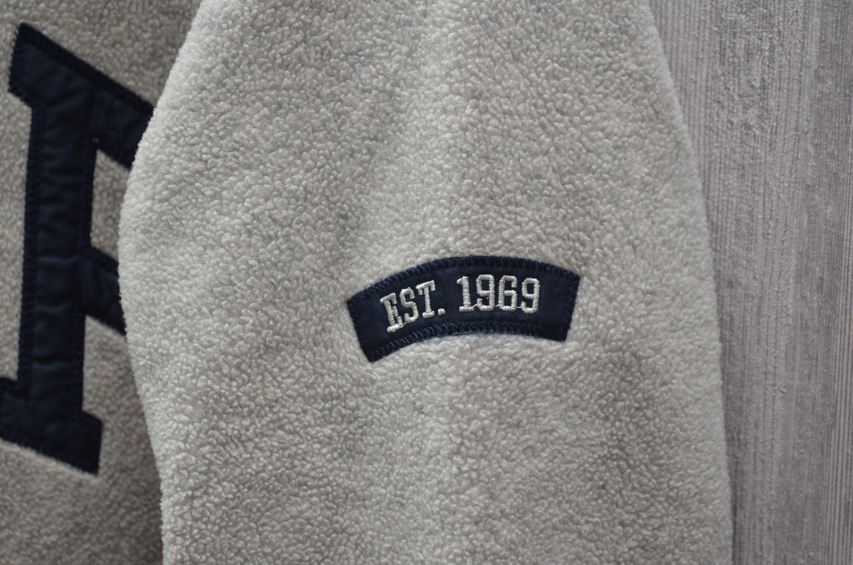 Gap × Vintage Vintage GAP Fleece Hoodie Big Logo Size M Size US M / EU 48-50 / 2 - 5 Thumbnail