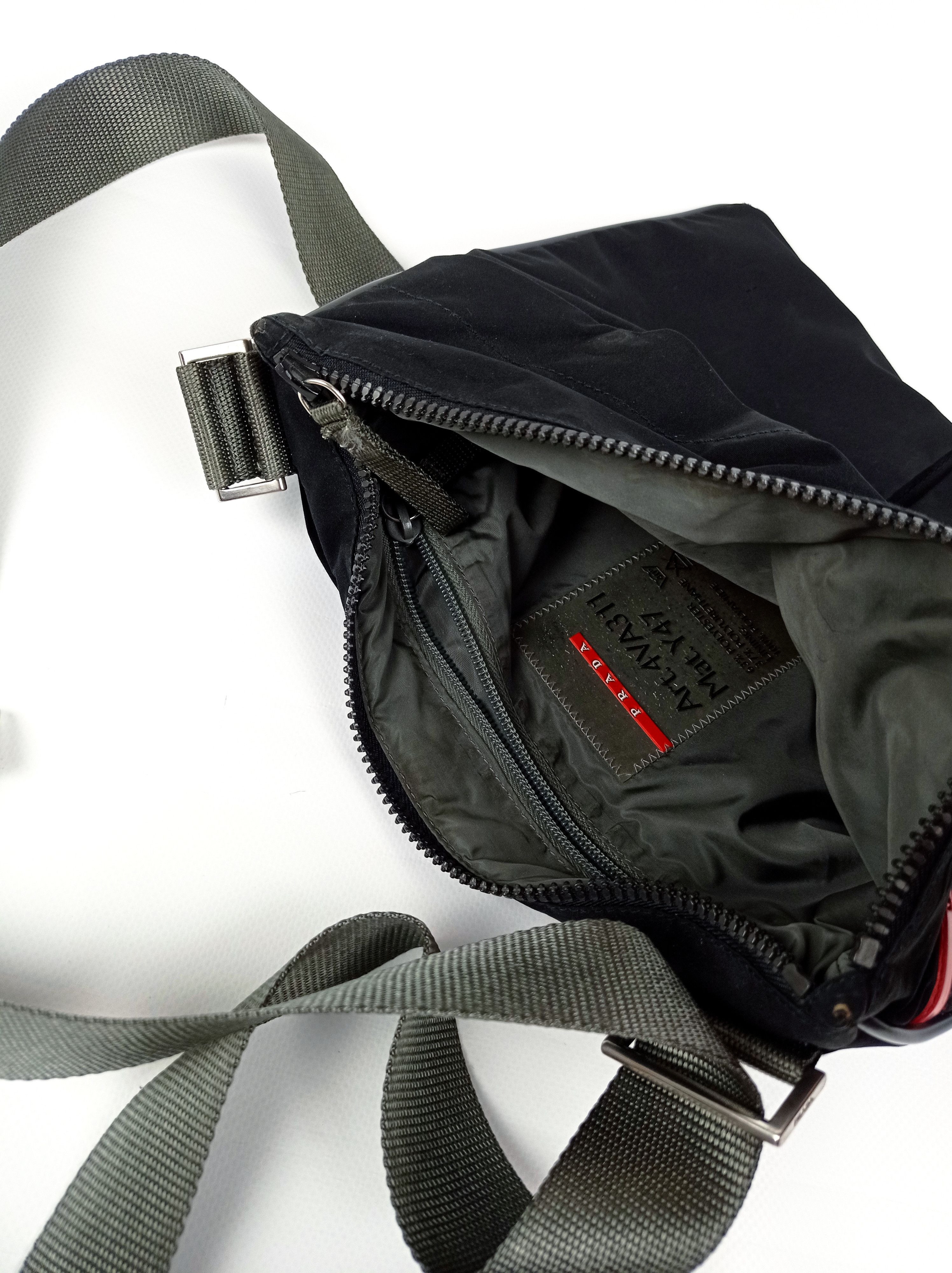 Prada SS2003 Prada “Red Stripe” Shoulder Crossbody Sport Tech Bag Size ONE SIZE - 3 Thumbnail